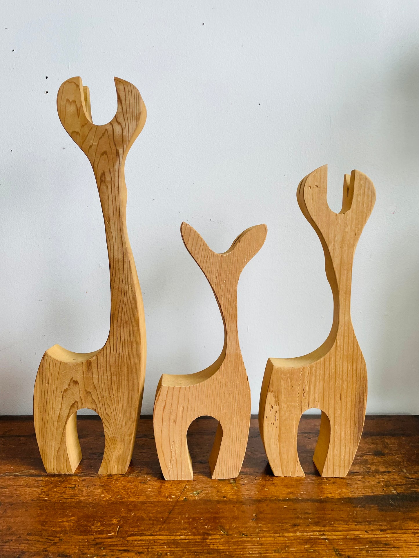 Vintage Mid-Century Modernist-Style Carved Wood Reindeer Sculptures - Set of 3