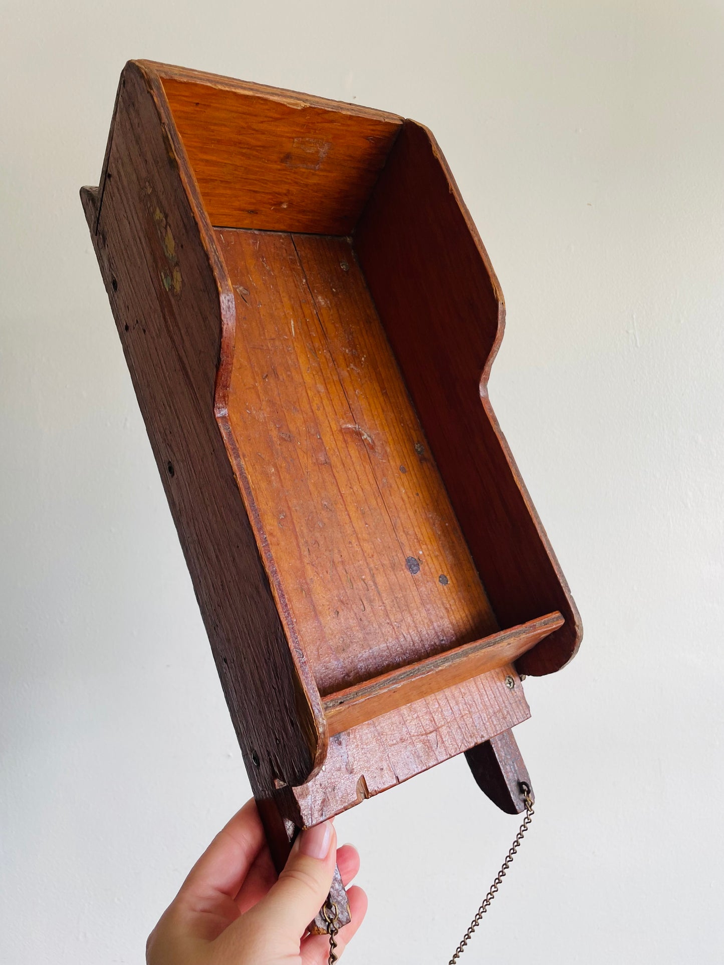 Adorable Doll Sized Wooden Sleigh with Brass Chain Rope - Makes a Great Centrepiece, Ornament Holder, Etc.!