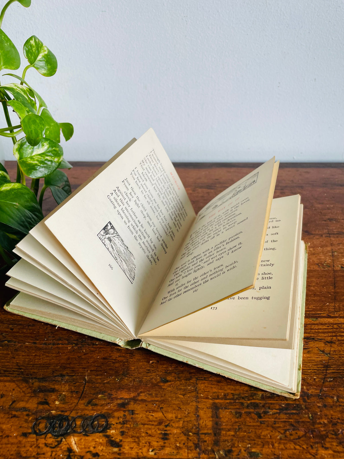 Antique E.W. Wilcox Poetry Hardcover Pocket Book  - Maurine And Other Poems - Collins' Clear-Type Press