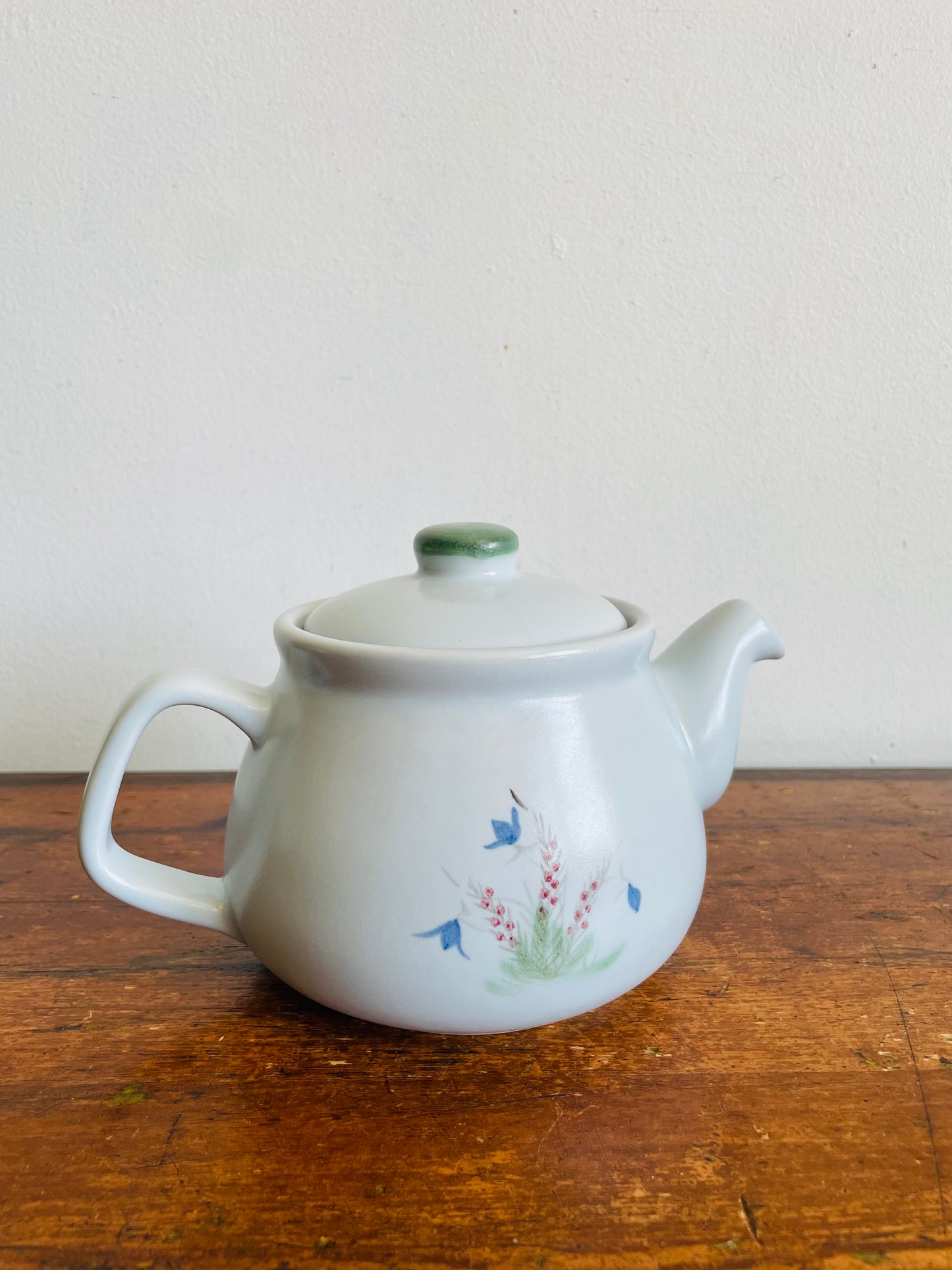 Vintage Buchan Thistle Finest Stoneware Teapot with Scottish Thistle Flower Design - Made in Portobello, Scotland