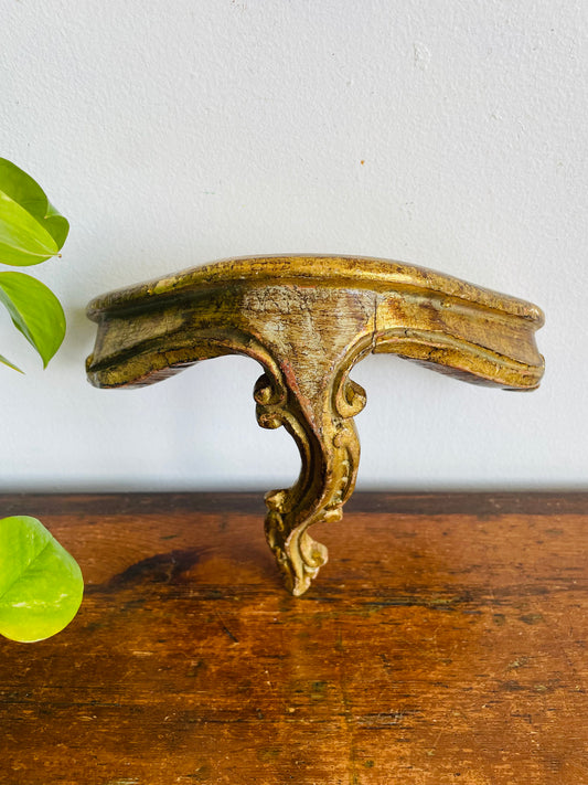 Vintage Small Italian Florentine Giltwood Hanging Wall Corner Shelf