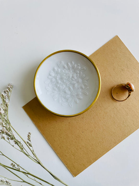 Vintage Suisse Langenthal Miniature White & Gold Plate with Flowers - Ring Dish / Butter Pat / Jewellery - Made in Switzerland - Franklin Mint Miniature Plates of the World Collection