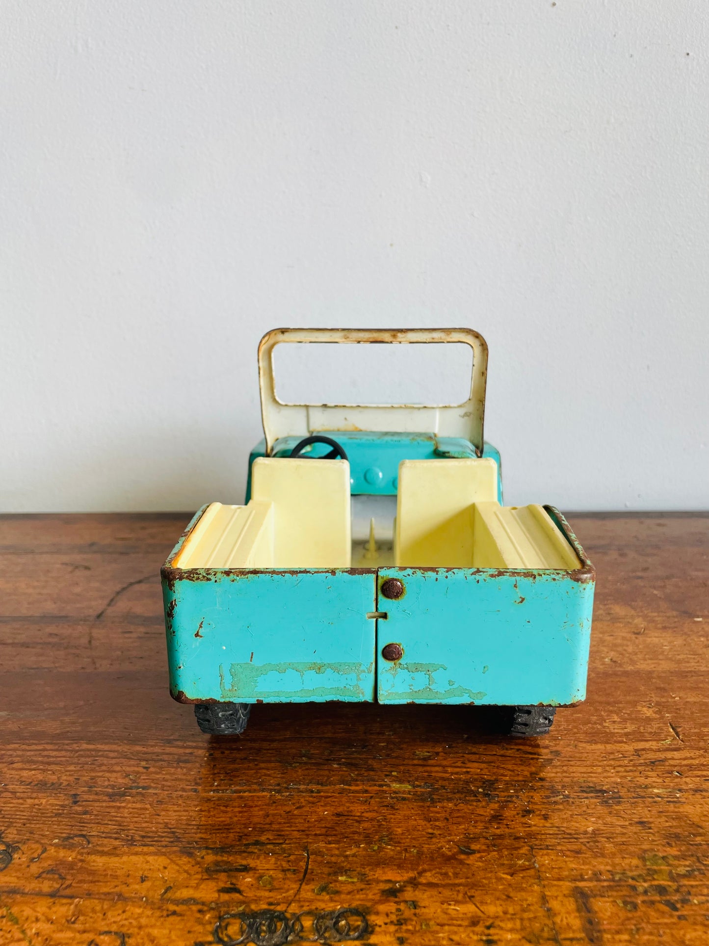 Vintage 1962 Tonka Jeep Dispatcher #200 Turquoise Metal Car - Made in Canada
