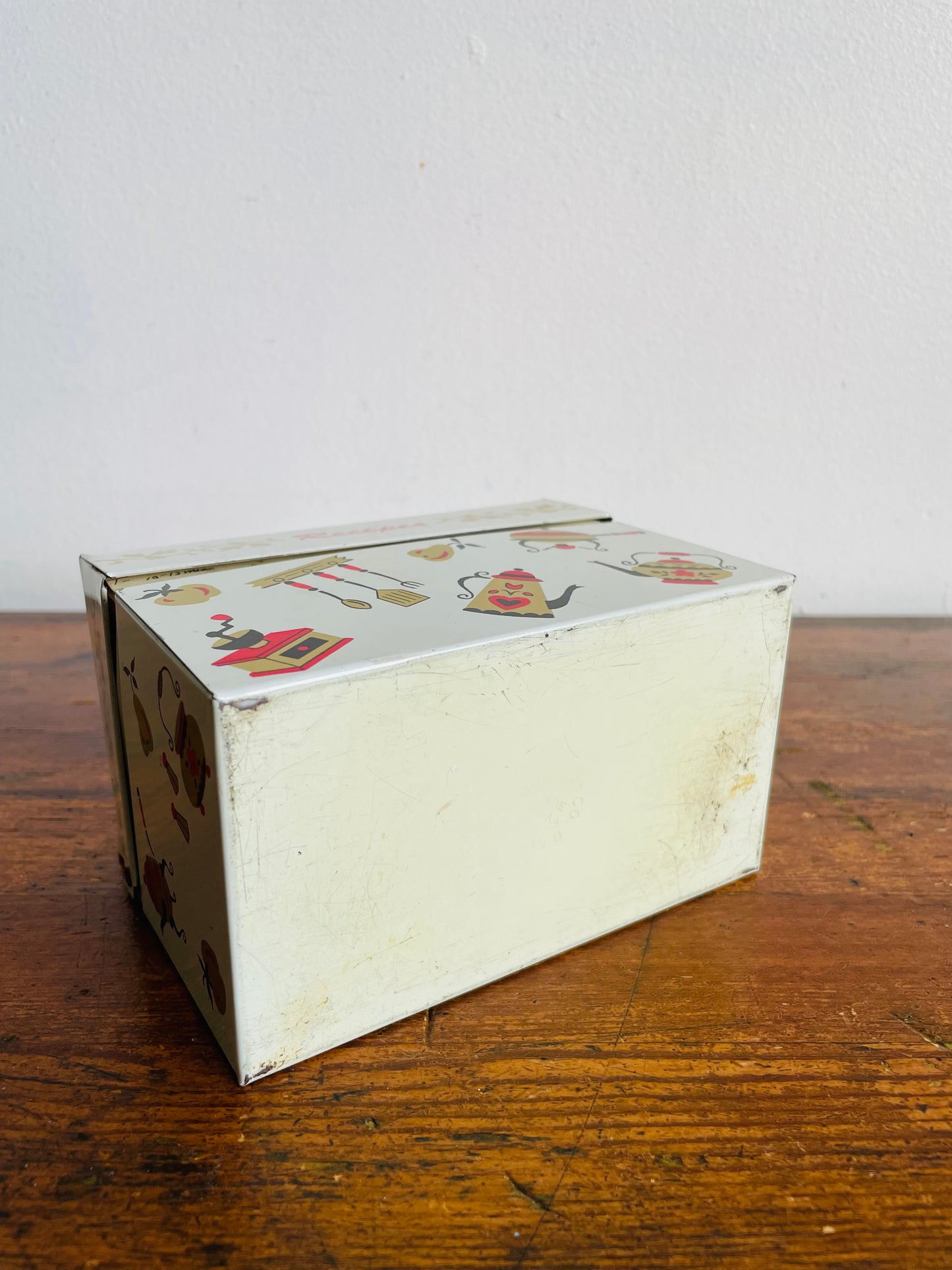 Vintage Ohio Art Co. White Metal Recipe Tin Box with Hinged Lid - Full of Category Dividers & Recipes - Made in Bryan, Ohio USA