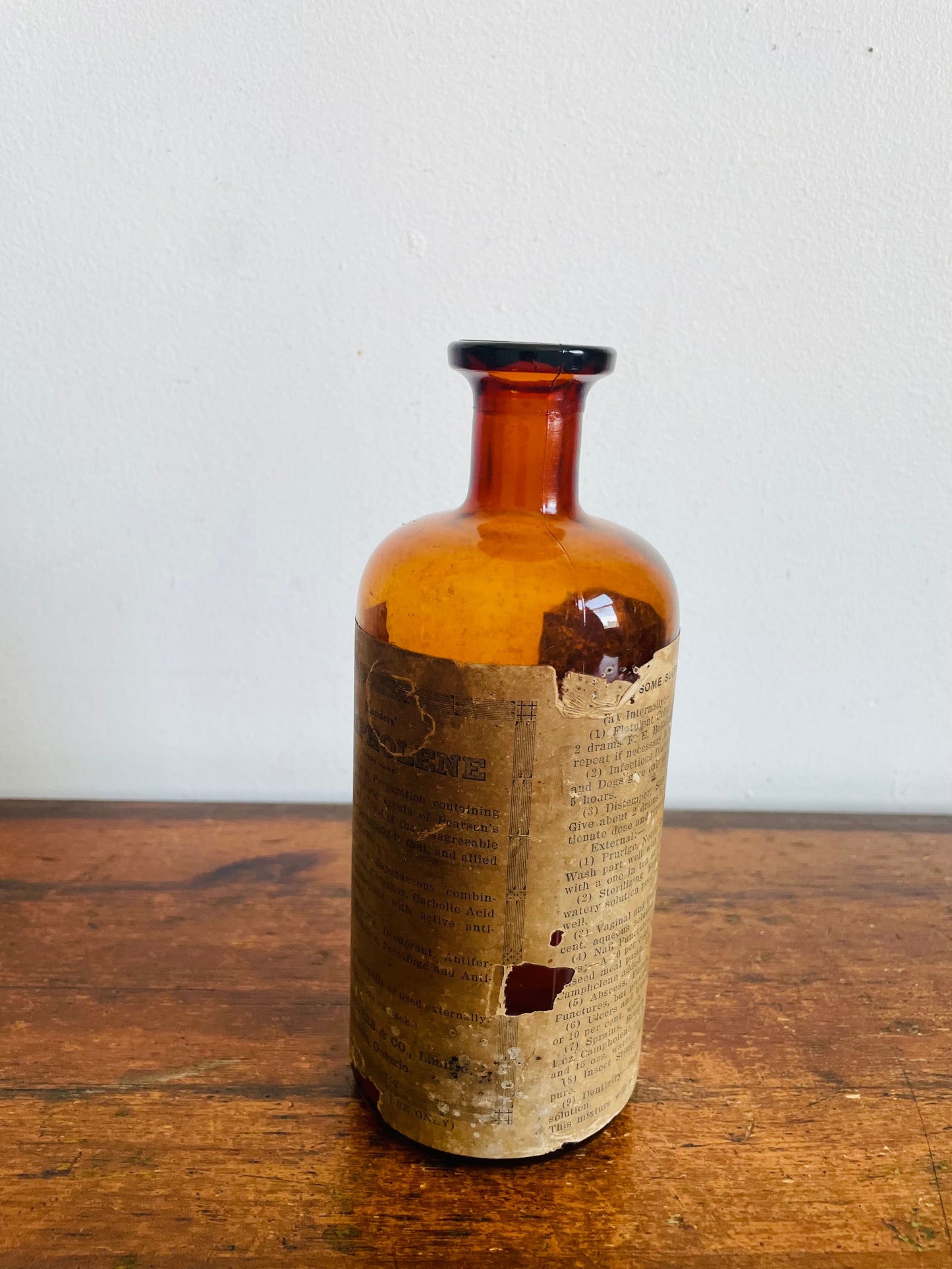 Vintage Pre-1930 / Antique Pharmacy Apothecary Amber Glass Bottle - Saunders' Campholene - W.E. Saunders & Co. London, Ontario