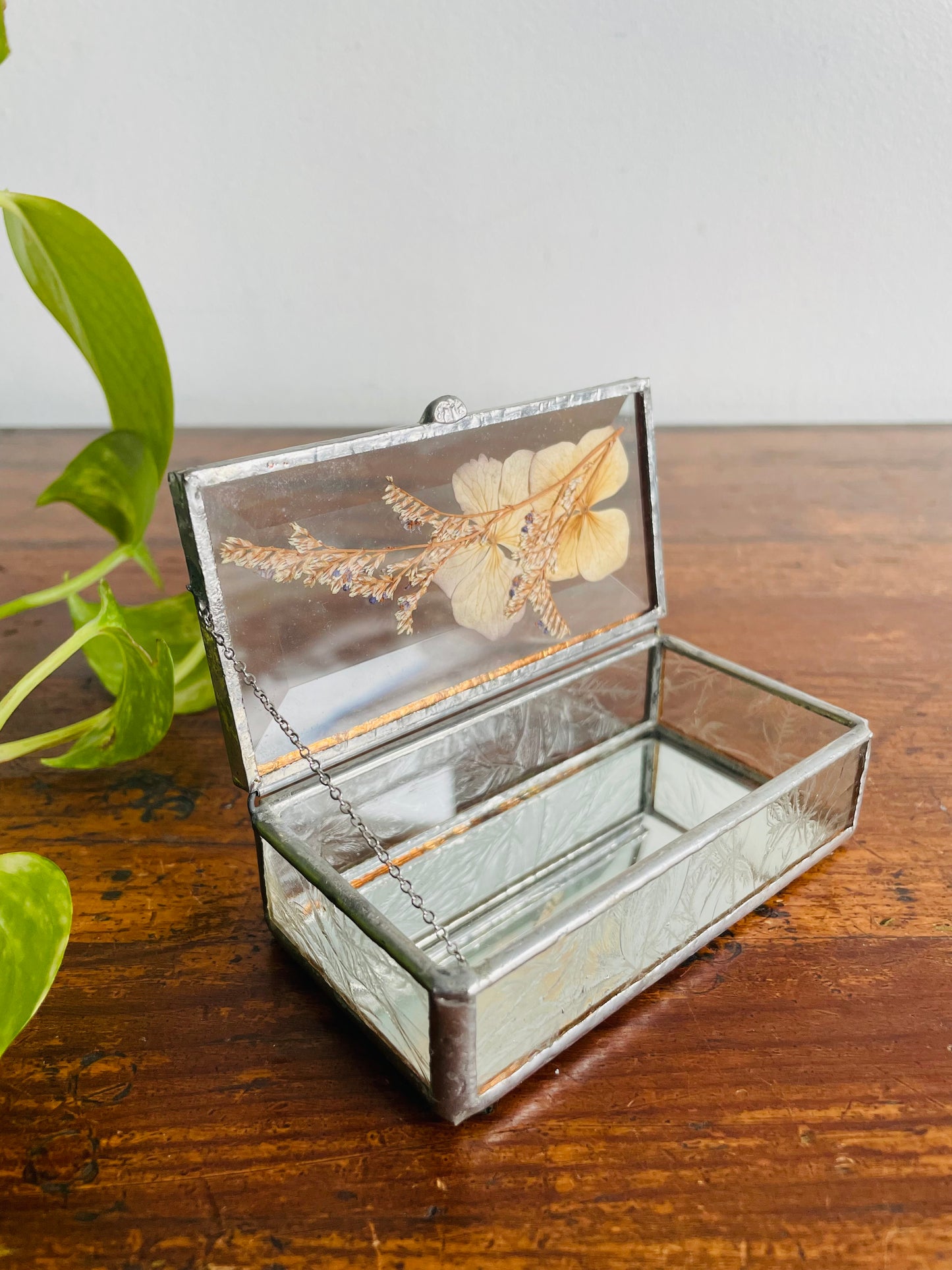 Metal & Glass Mirrored Trinket Jewellery Box with Dried Pressed Flower Lid