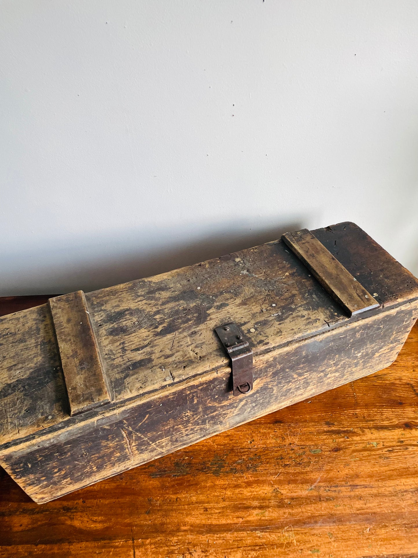 Vintage Solid & Rustic Wood Box Trunk with Beautiful Aged Patina, Metal Latch to Close, Hinged Lid & Leather Handles - Great Indoor or Outdoor Porch Decor!