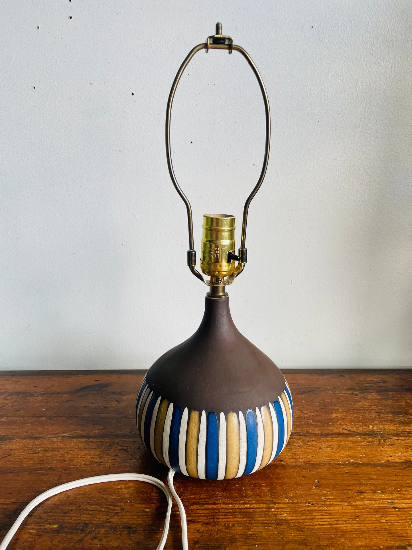 Vintage Mid-Century Modern Style Clay Pottery Lamp with Blue, Tan & Cream Lines Design - Tested / Works!