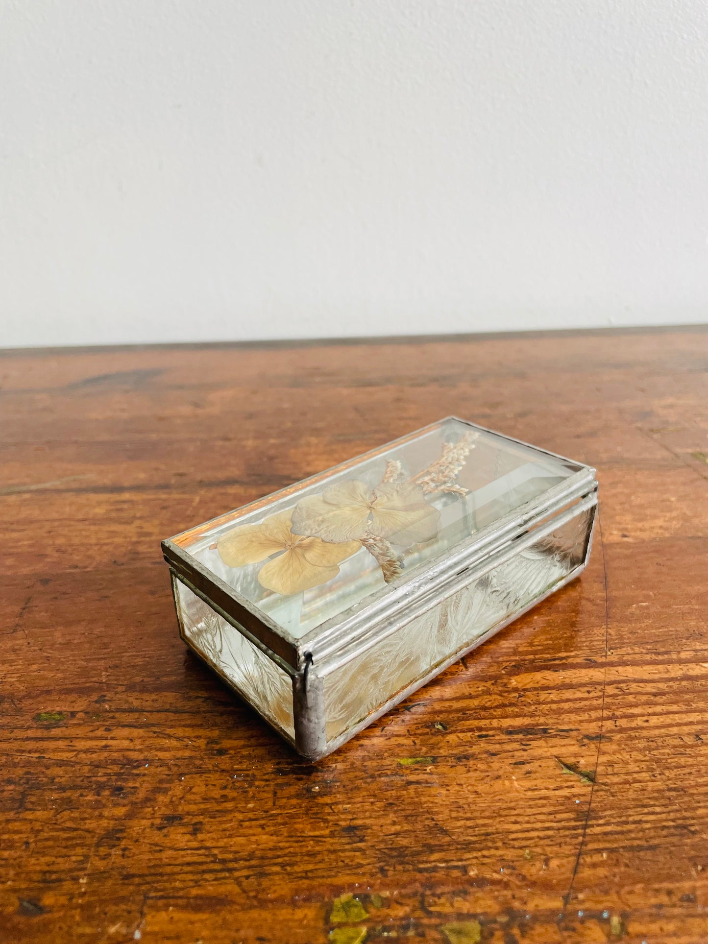 Metal & Glass Mirrored Trinket Jewellery Box with Dried Pressed Flower Lid