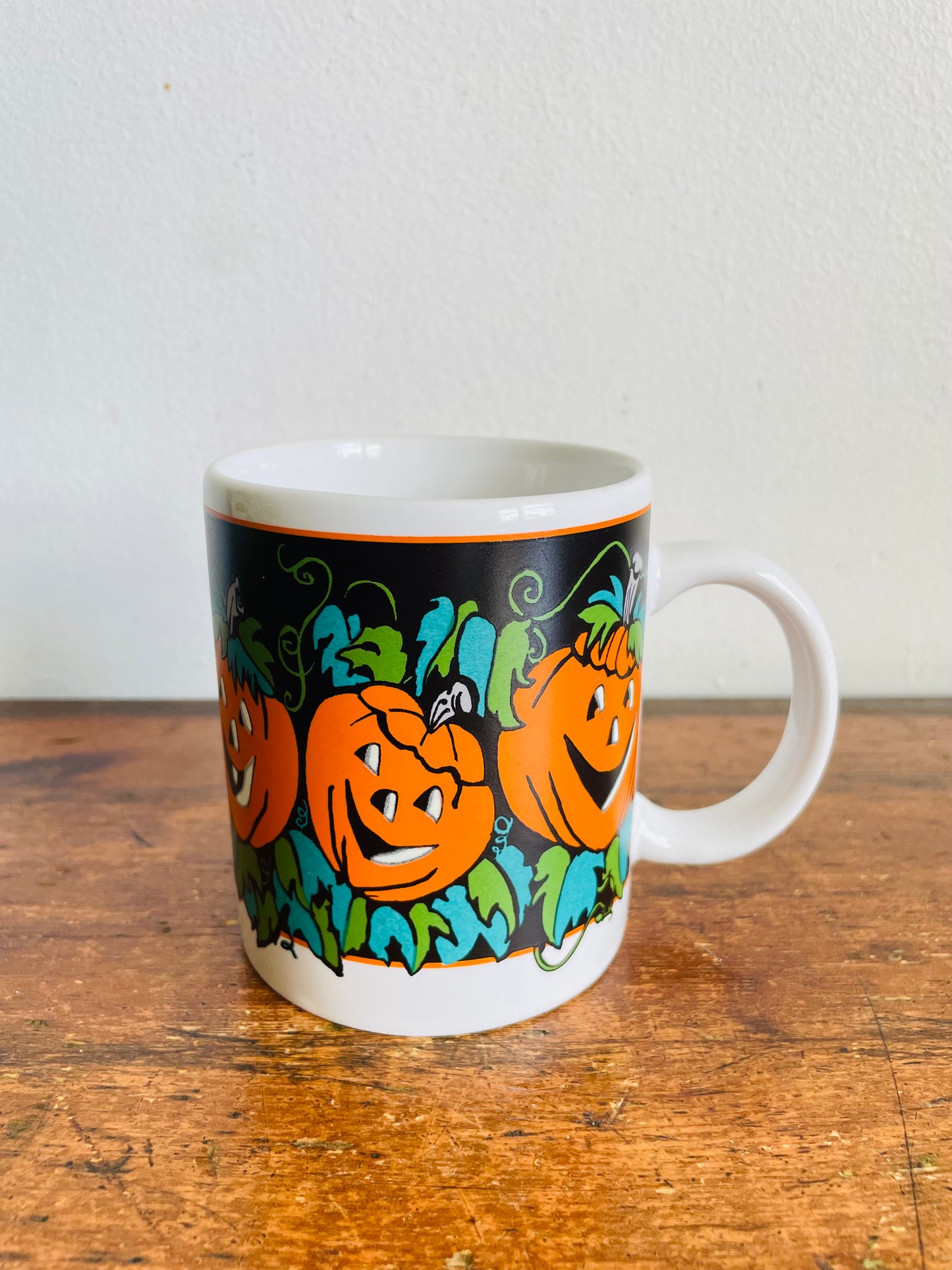 Vintage 1994 J.I.I. Jolly Jack-o-Lantern Pumpkins Halloween Mug