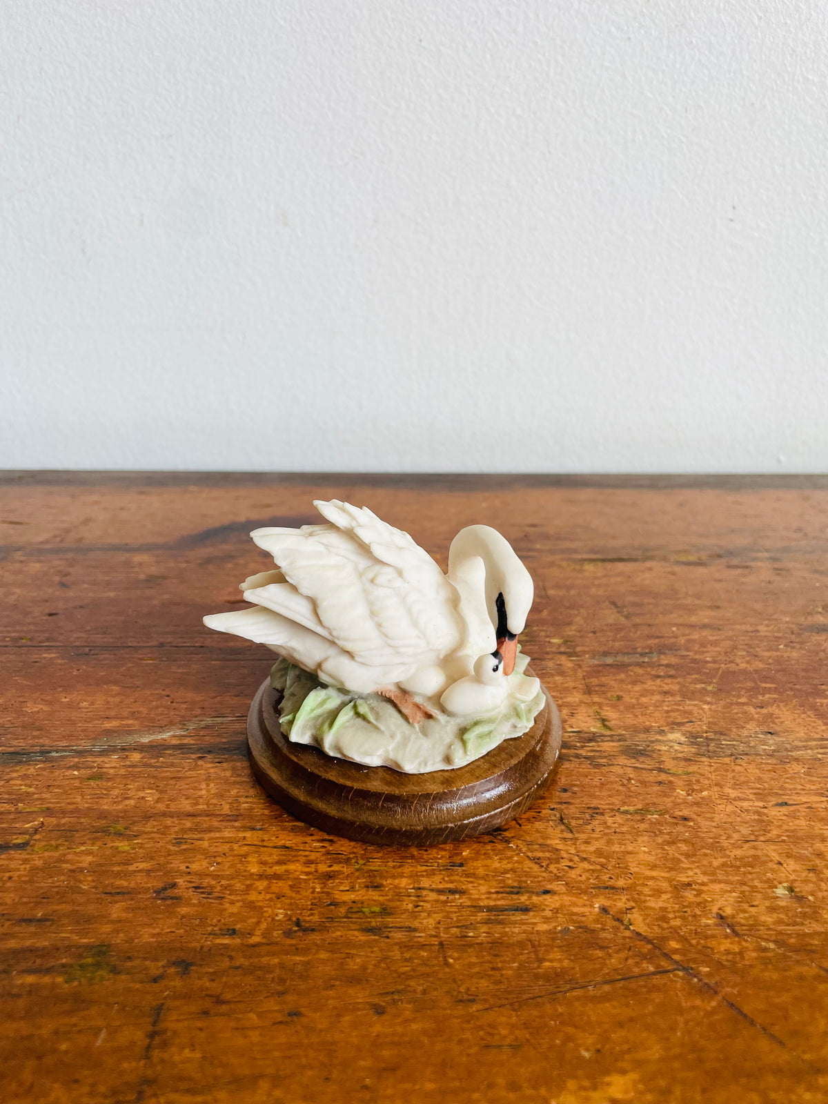 Vintage Swan Bird Mother & Baby Cygnet Ceramic Figurine on Wood Base