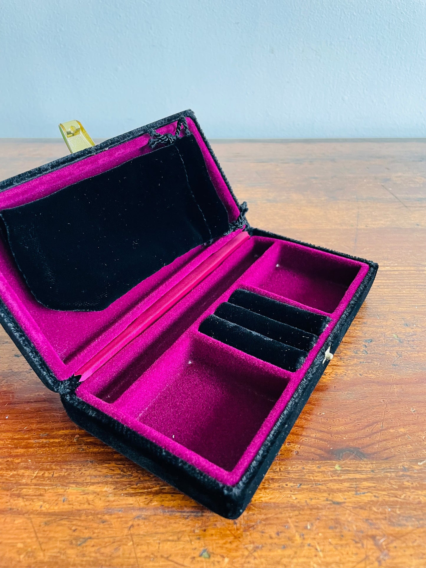 Black Crushed Velvet Travel Case for Jewellery with Brass Latch - Made in Germany
