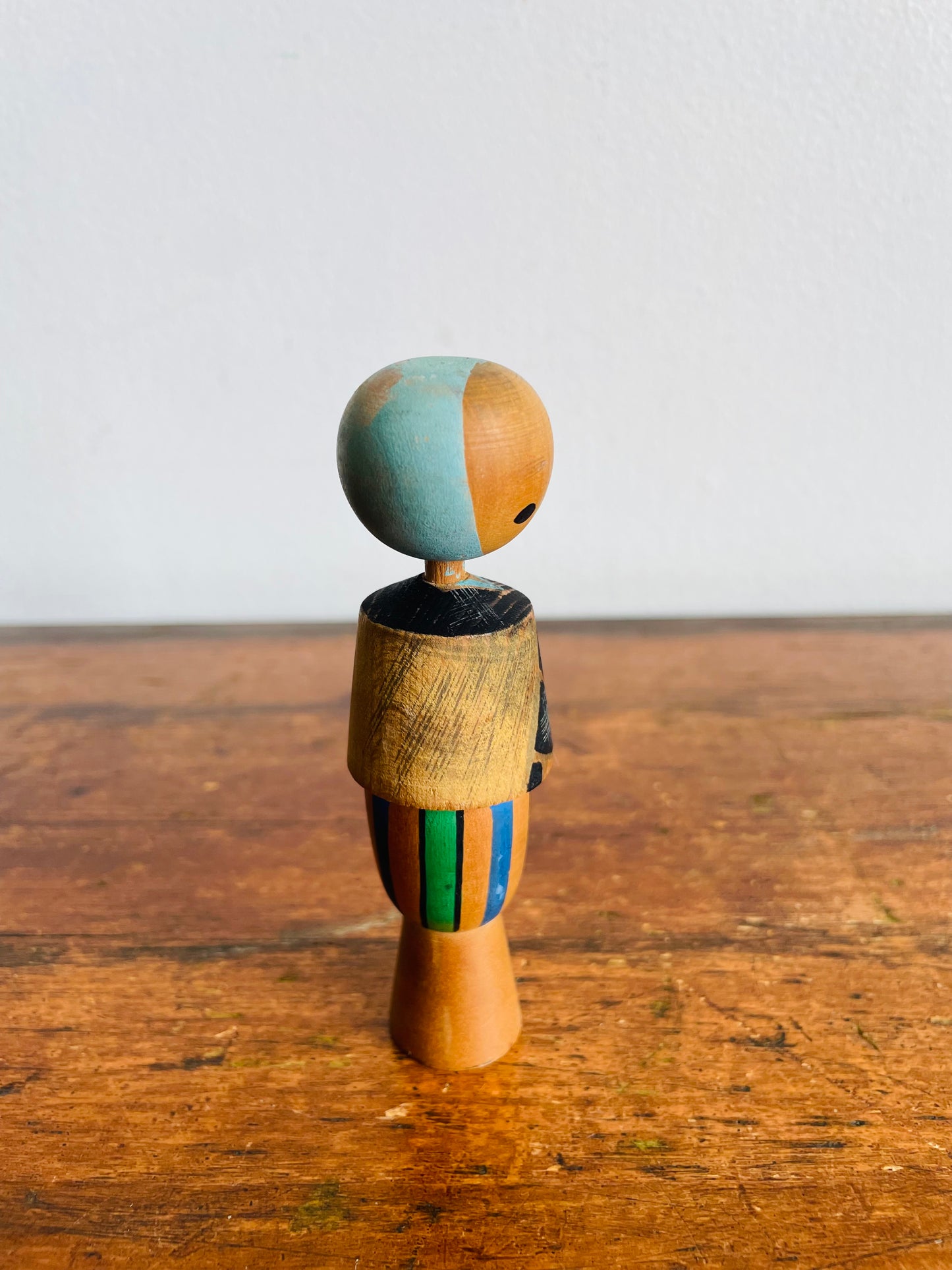 Vintage 4.25" Tall Japanese Wooden Kokeshi Bobblehead Doll with Black, Blue & Green Dress