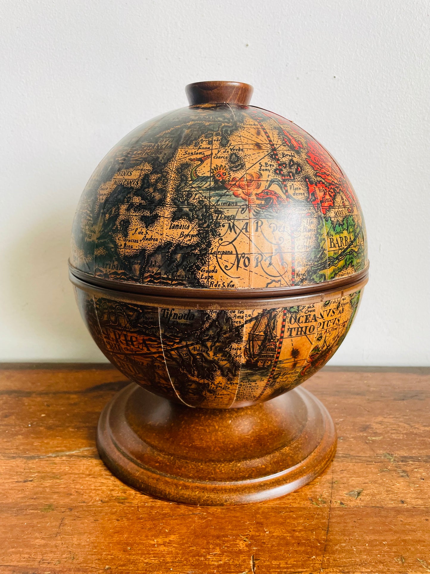 Vintage Mercurio D'Oro Old World Style Globe Ice Bucket - Made in Italy - Includes Stainless Steel Ice Tongs