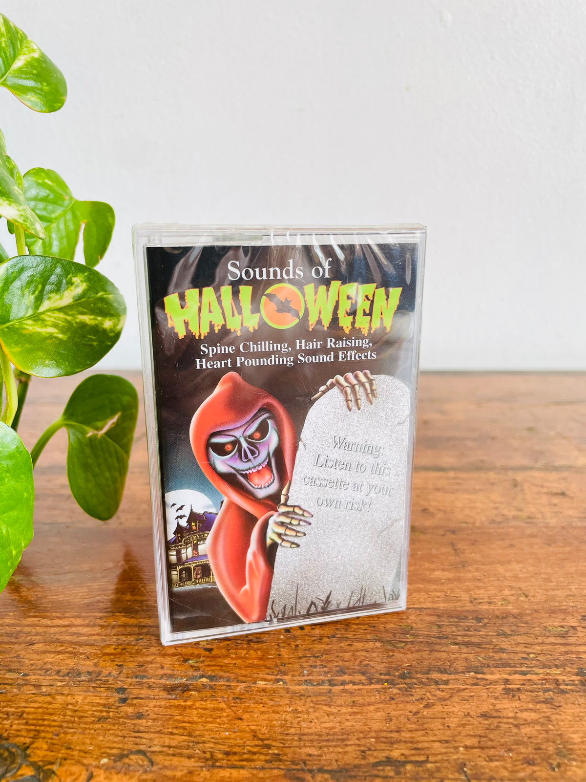 Vintage Deadstock Sounds of Halloween Music Cassette Tape - Madacy Entertainment