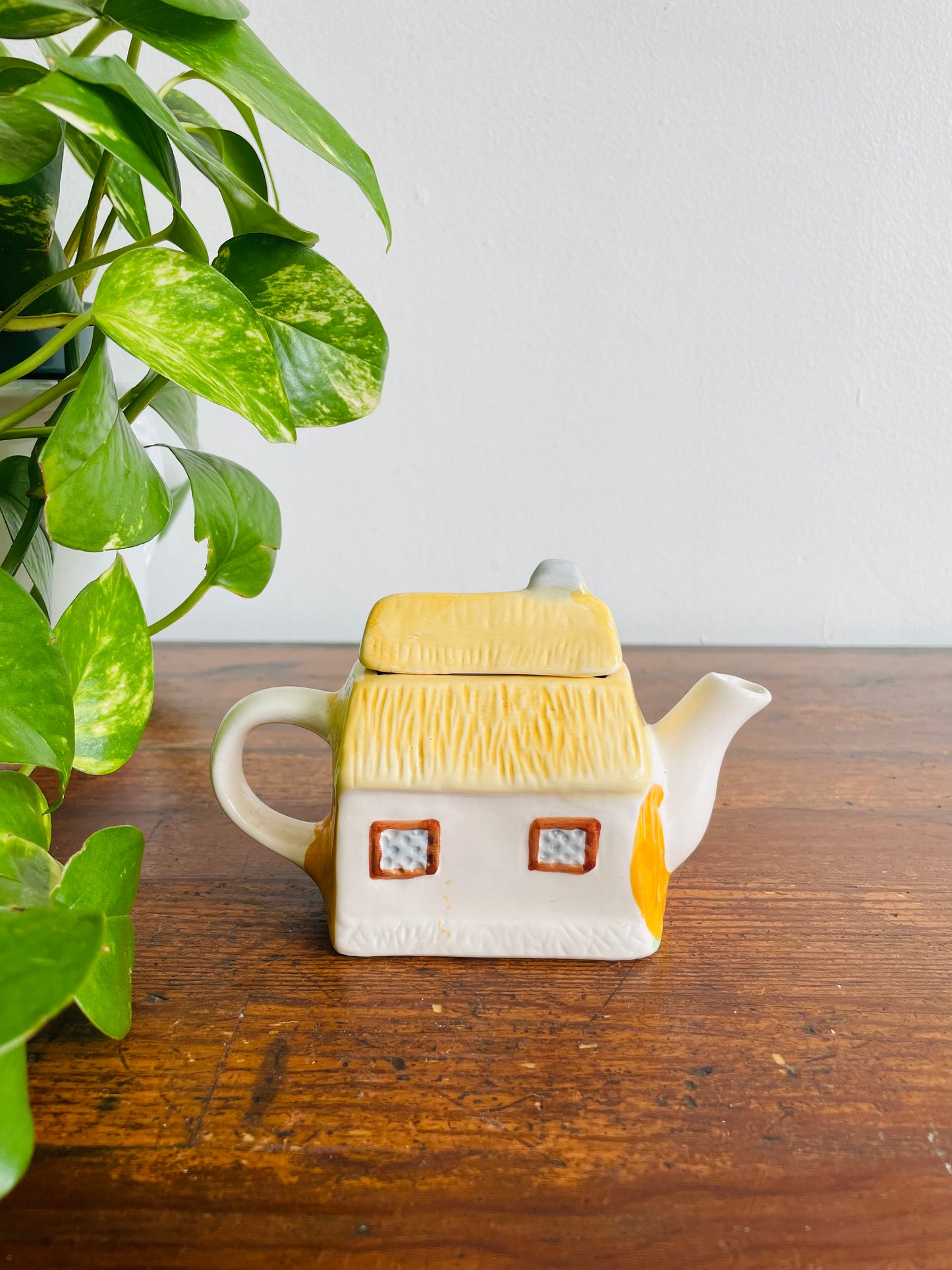 Miniature & Adorable Teapot - Country Cottage with Yellow Thatched Roof