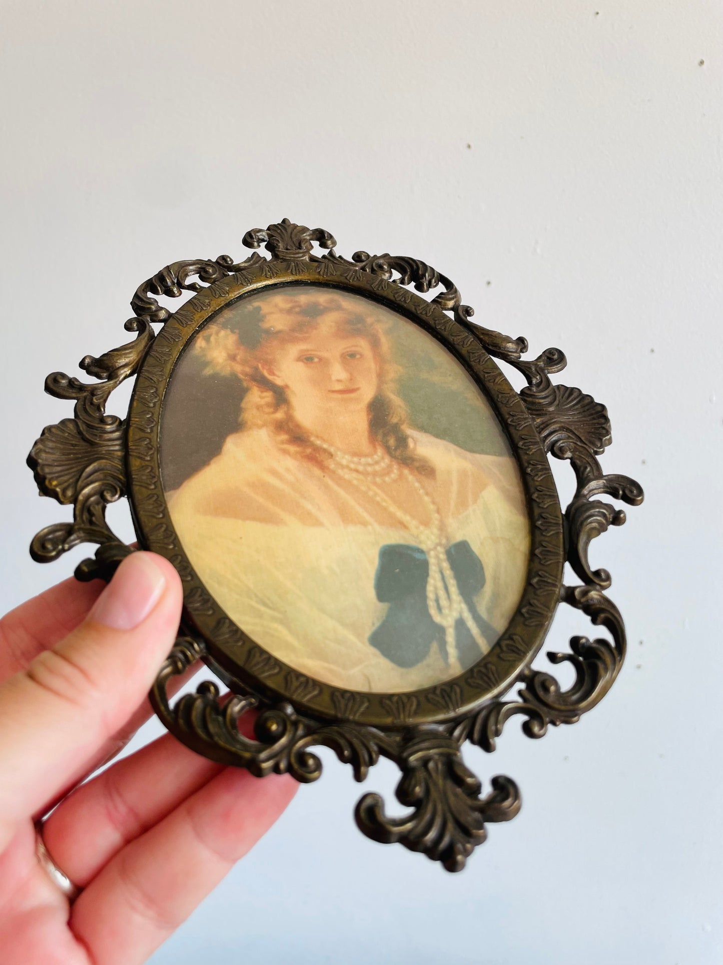 Vintage Oval Ornate Brass Picture Frame with Print of Woman Behind Convex Bubble Glass - Wall Hook for Hanging