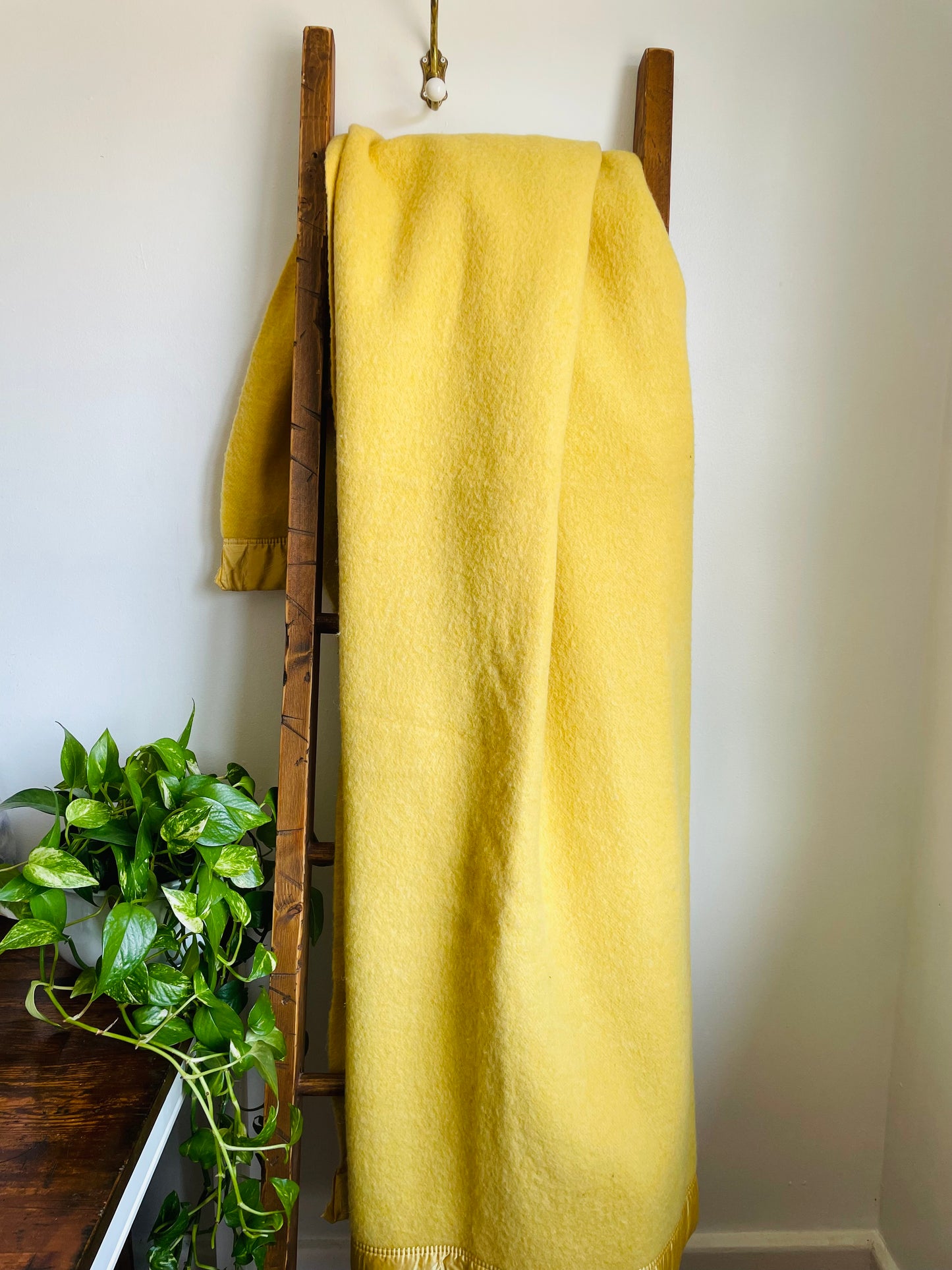 Kenwood Famous Products Yellow Wool Blanket with Satin Trim - All Virgin Wool Made in Canada