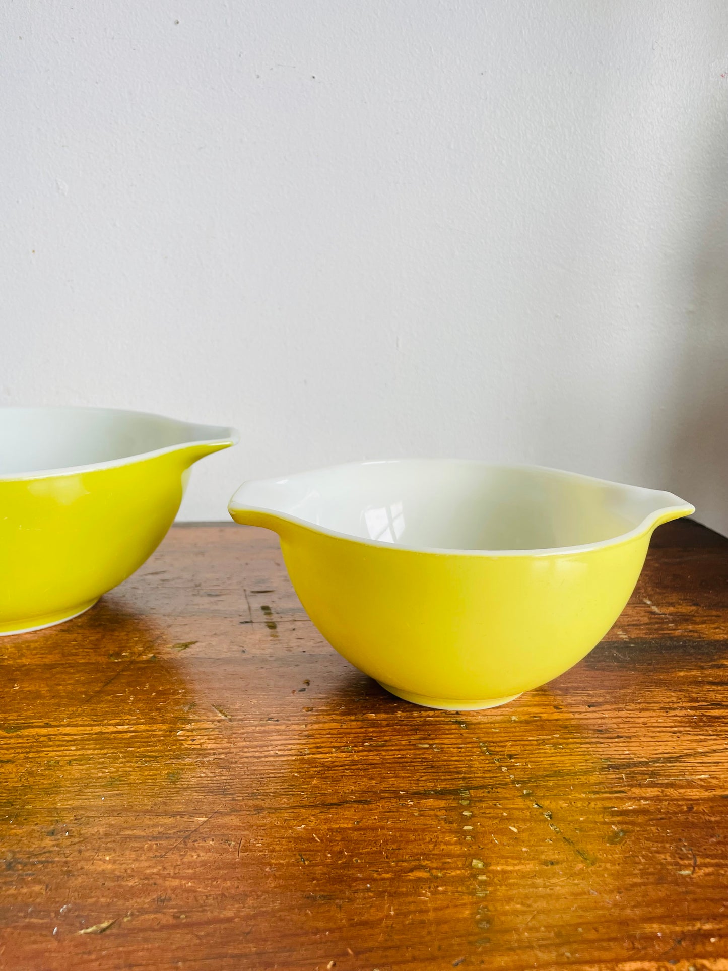 Vintage Pyrex Verde Avocado Green Cinderella Nesting Bowls - Set of 3