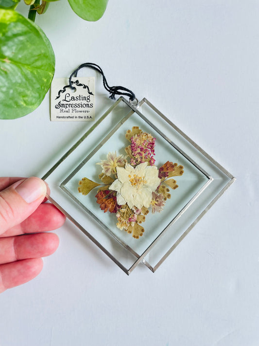 Vintage Lasting Impressions Real Pressed Flowers in Glass Suncatcher Window Hanging Decor