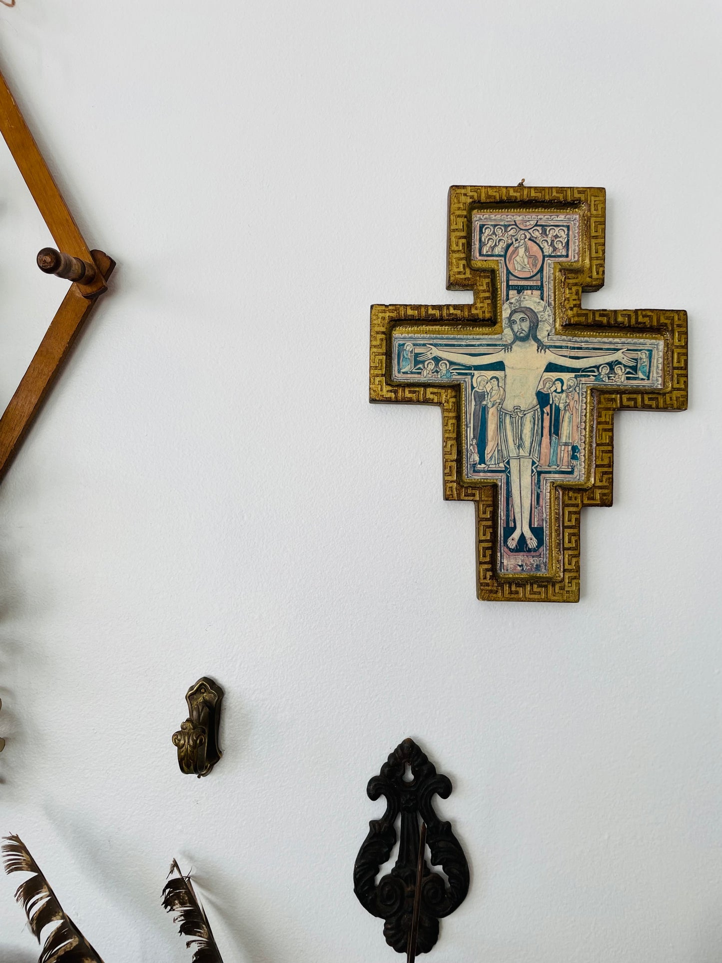 San Damiano Cross - Religious Wall Hanging Crucifix