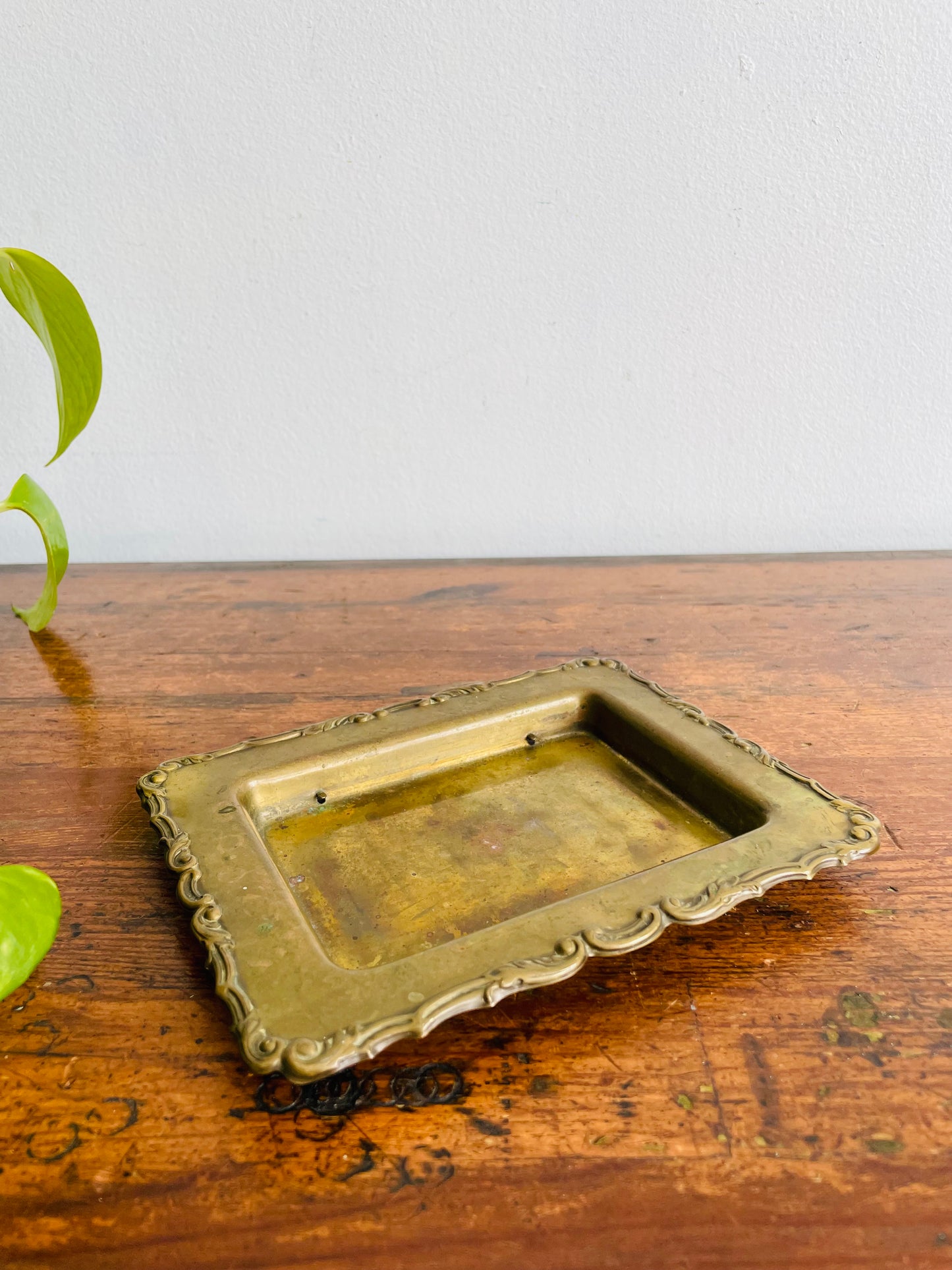 Brass Tray Dish with Ornate Design Around Rim - Great for Business Cards, Soap, Jewellery, Etc.