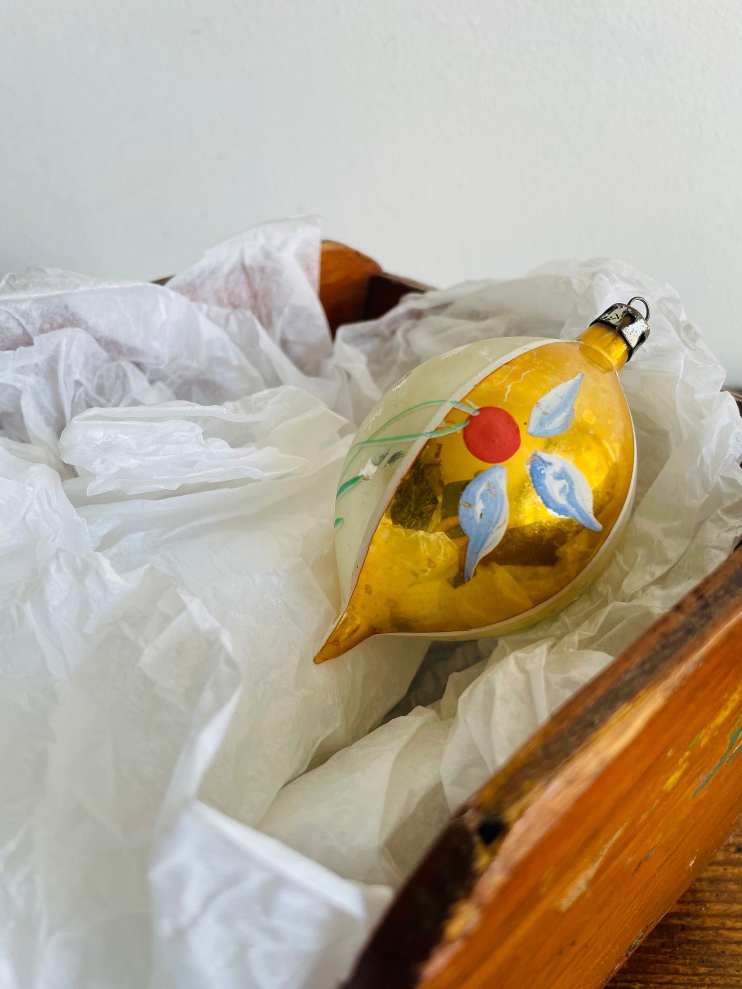 Yellow & White Glass Ornament with Flower Design