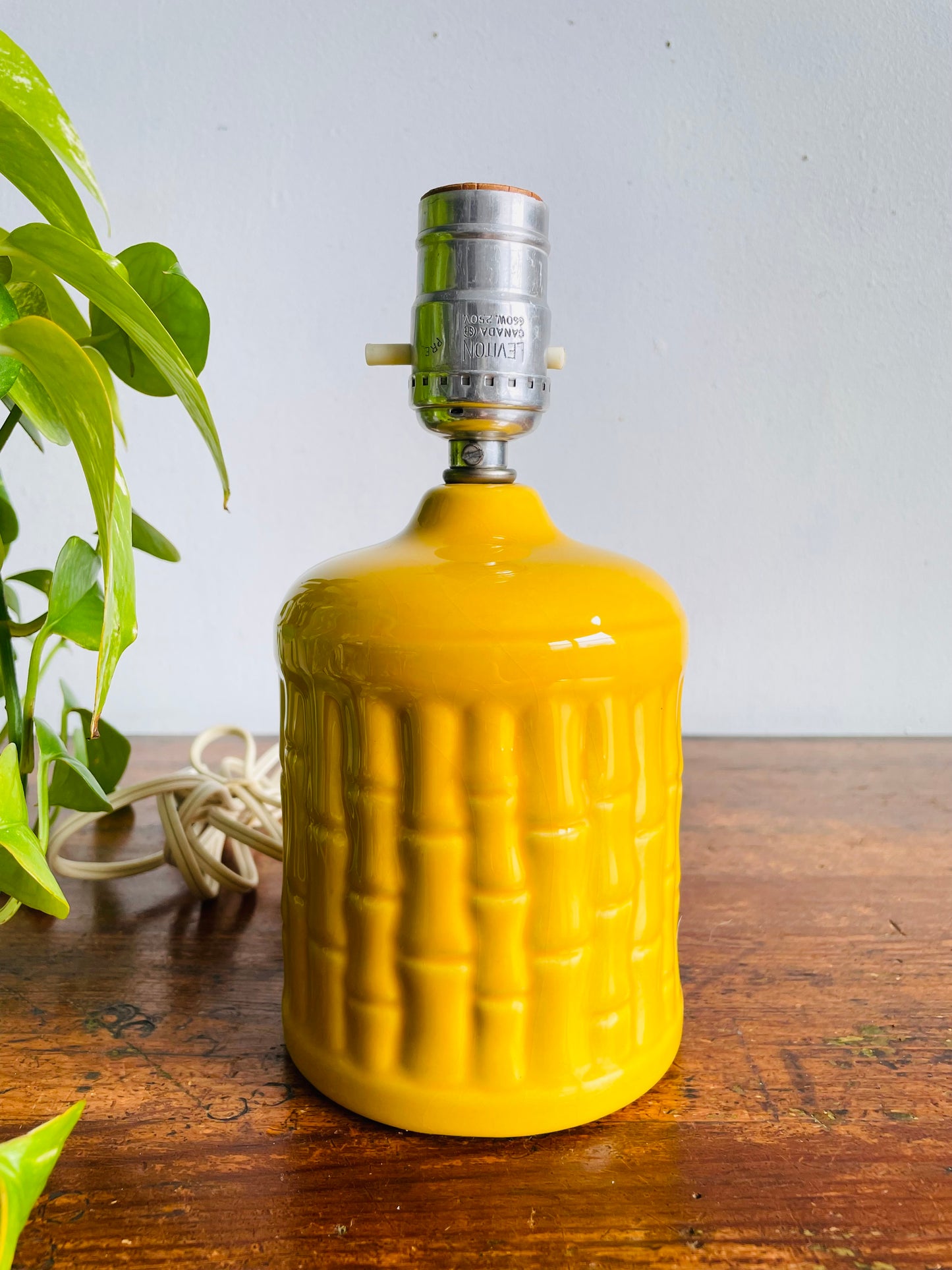 Vintage MCM Leviton Canada Bright & Cheerful Yellow Ceramic Table Lamp with Bamboo Textured Pattern