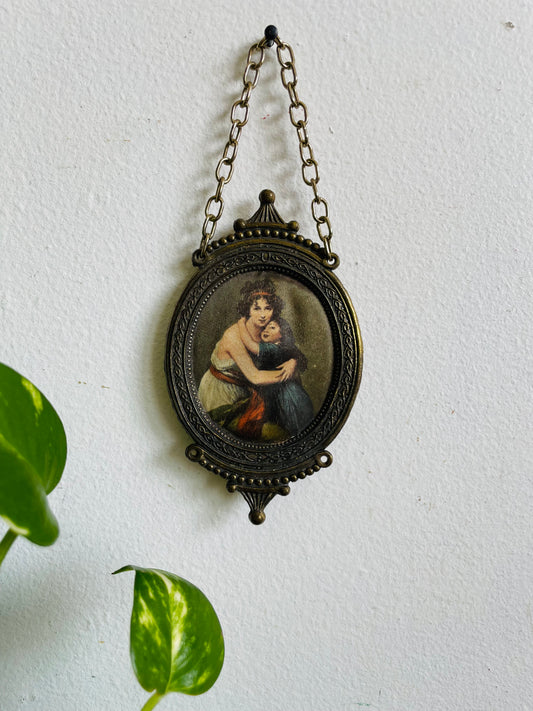 Vintage Italian Brass Ornate Oval Frame with Picture on Padded Silk Fabric - Élisabeth Vigée Le Brun - Mother with Daughter (Self-Portrait with Julie) - Made in Italy