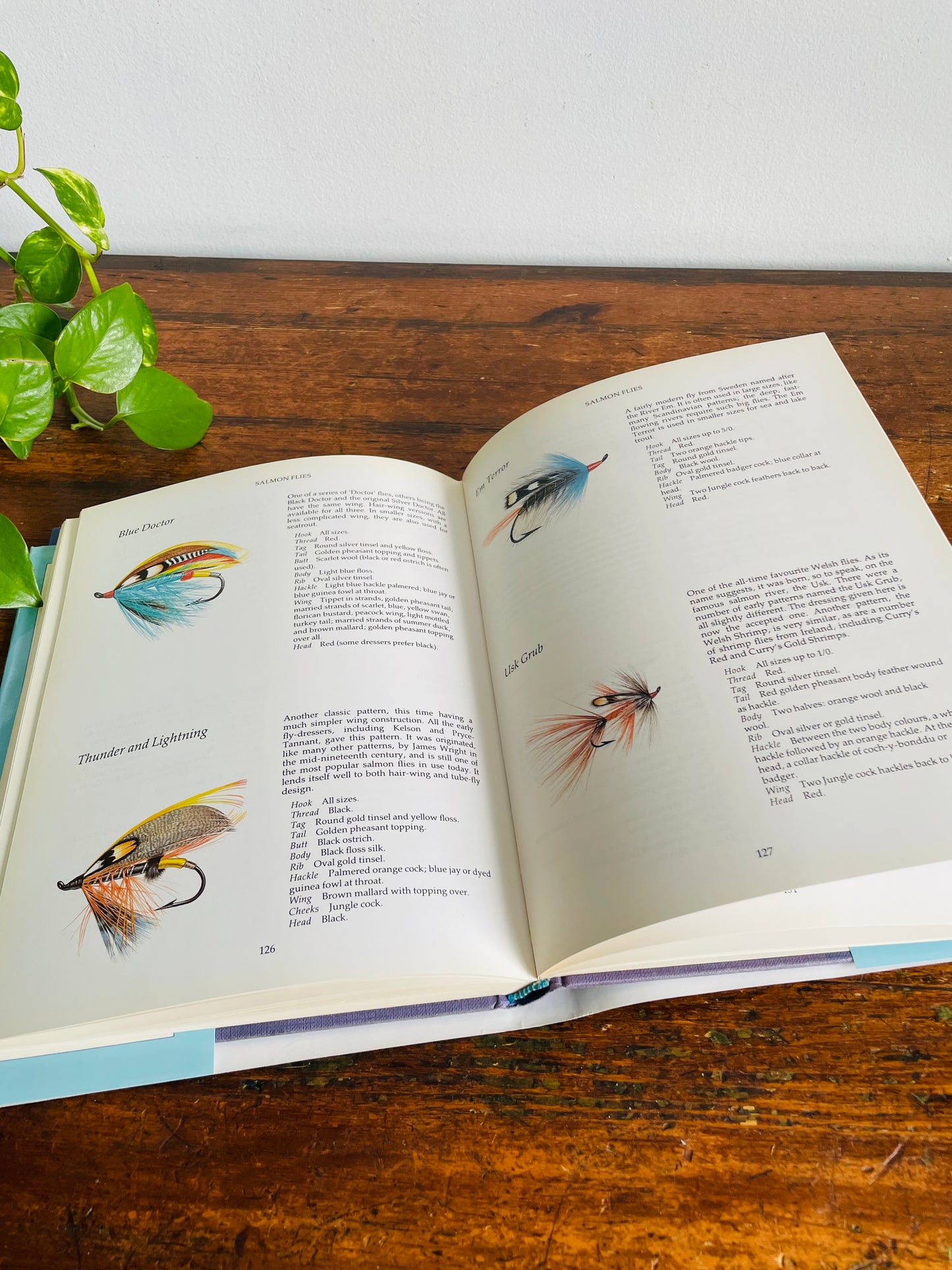 Vintage Fly Patterns: An International Guide Hardcover Book by Taff Price - Illustrations by George Thompson (1986)