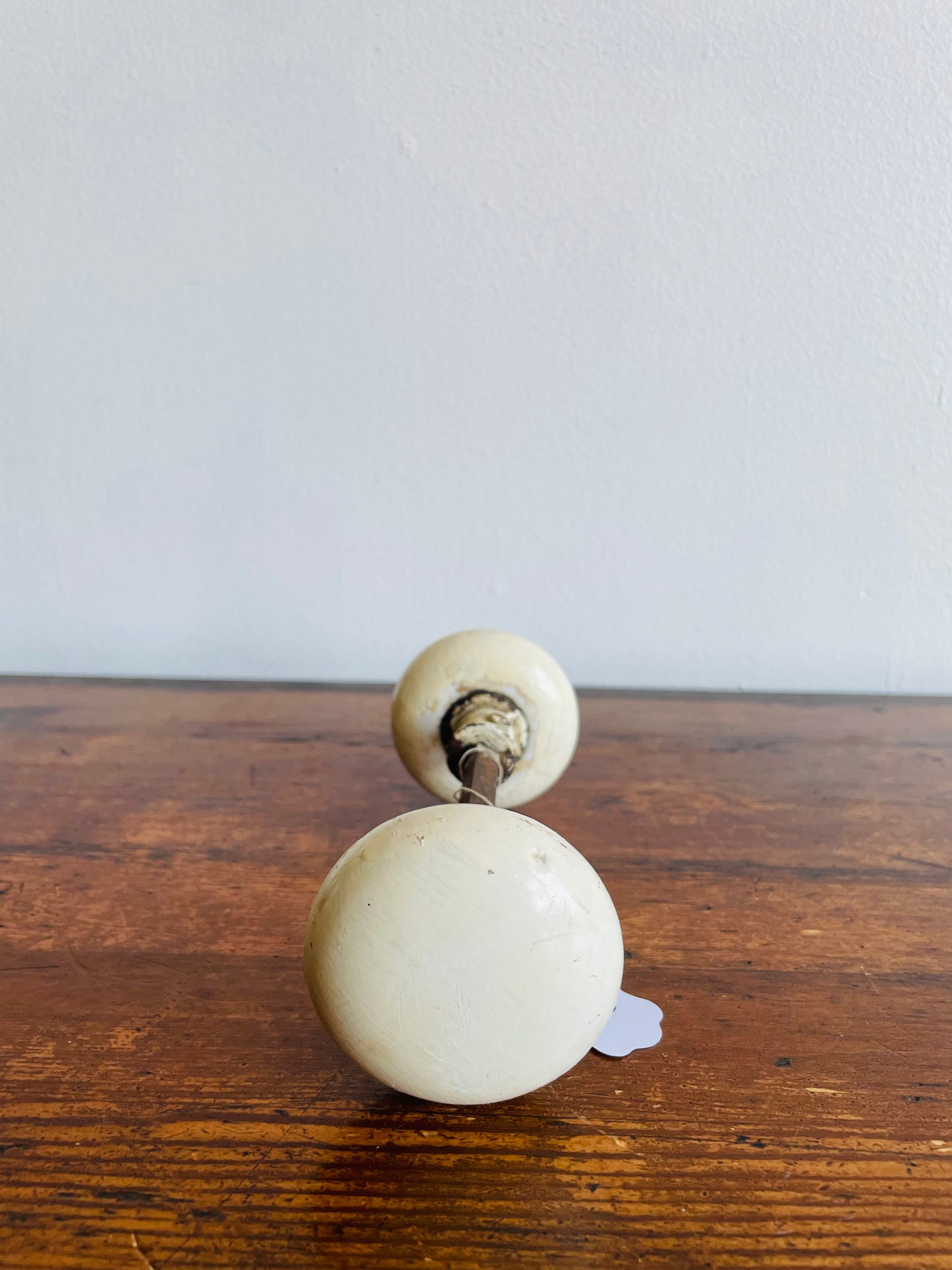 White Porcelain Door Knob Set with Connecting Spindle Shaft #8