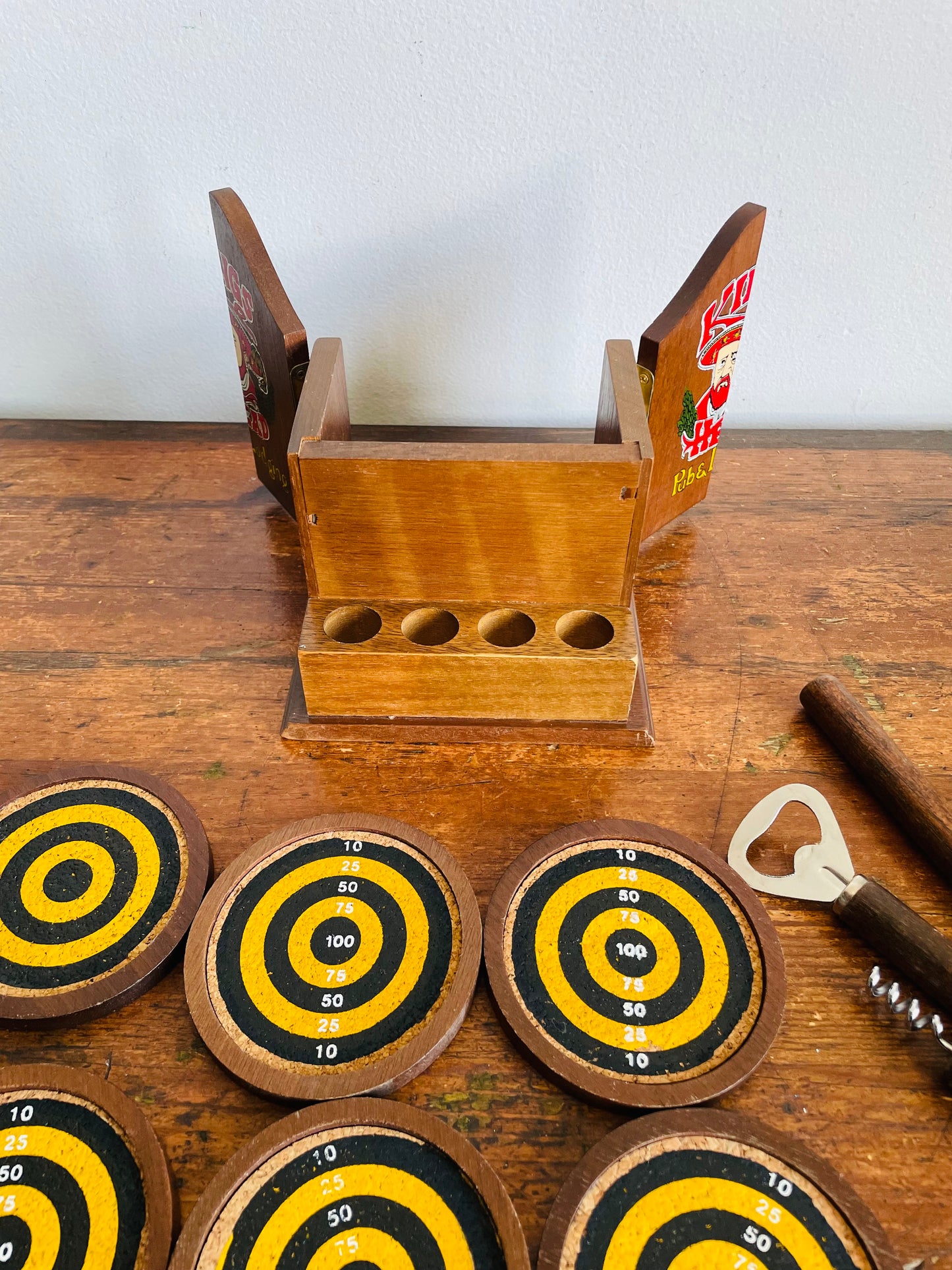 Vintage Giftcraft Kings Head Pub & Lodging Barware Set - Includes Caddy Case, 6 Dartboard Coasters, 6 Mini Darts & 4 Bar Tool Utensils