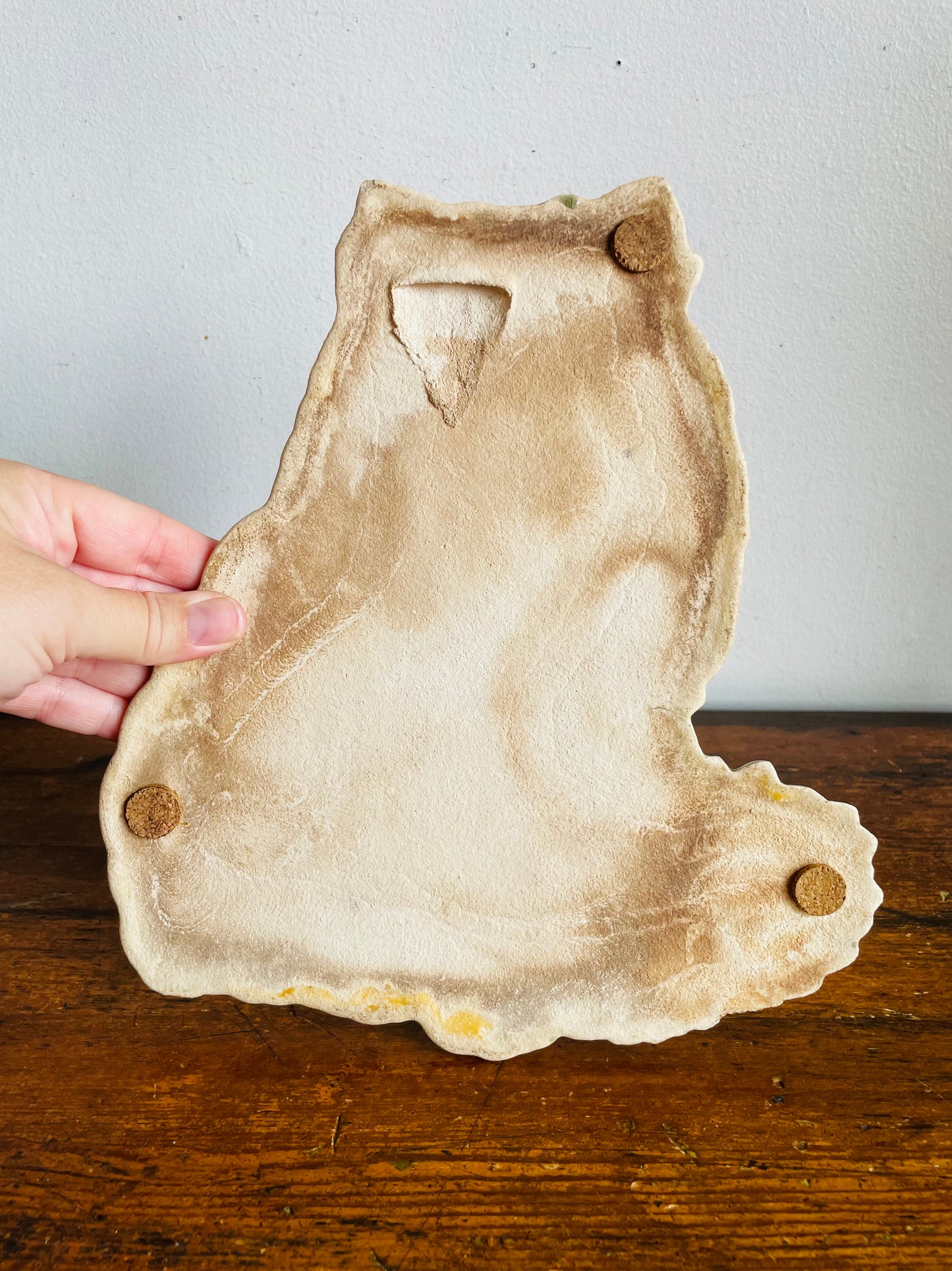 Vintage Jim Matthews Clay Stoneware Studio Art Pottery Persian Cat-Shaped Wall Hanging Plaque Picture - Made in England