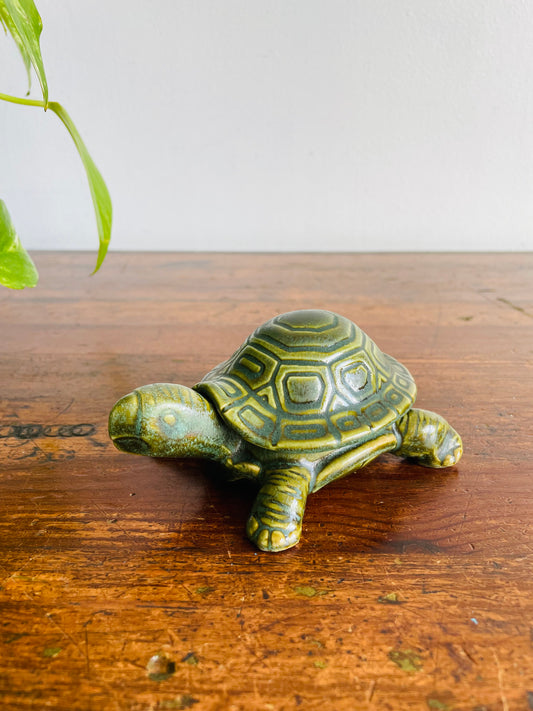 Ceramic Green Turtle Tortoise Trinket Box with Shell Lid - Made in The Philippines