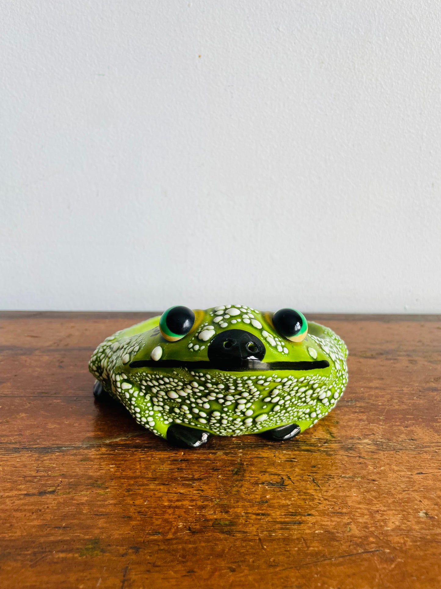 Vintage Hand Painted Cute & Squat Frog Scrubbie, Sponge or Soap Holder - Signed Josie