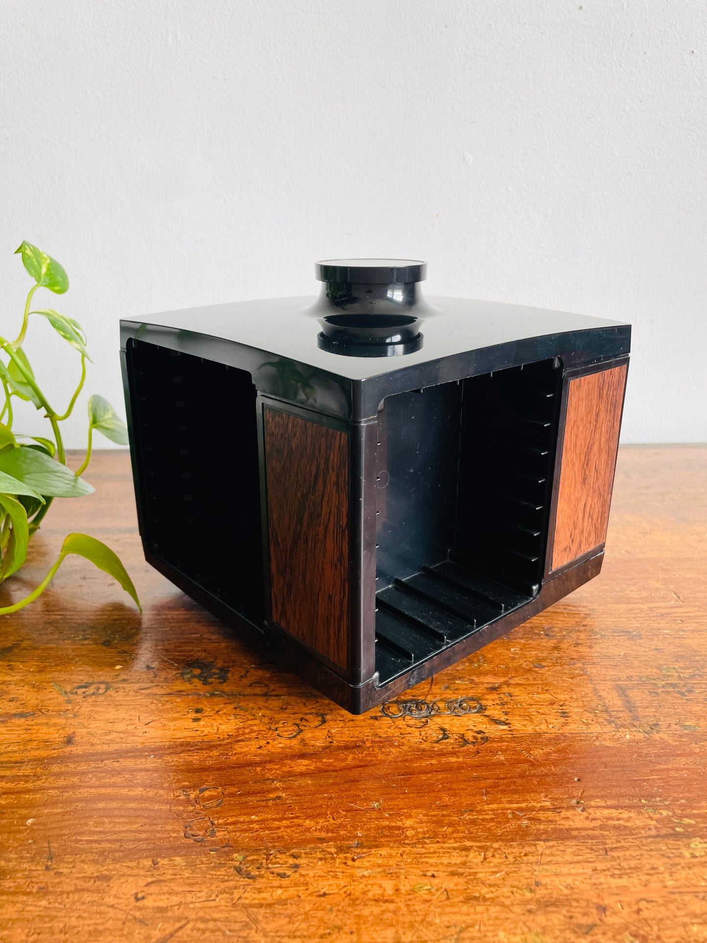 Vintage Dynasound Stow-a-Way Rotating Cassette Tape Storage Module Carousel - Holds Up to 20 Tapes - Spins Lazy Susan Style