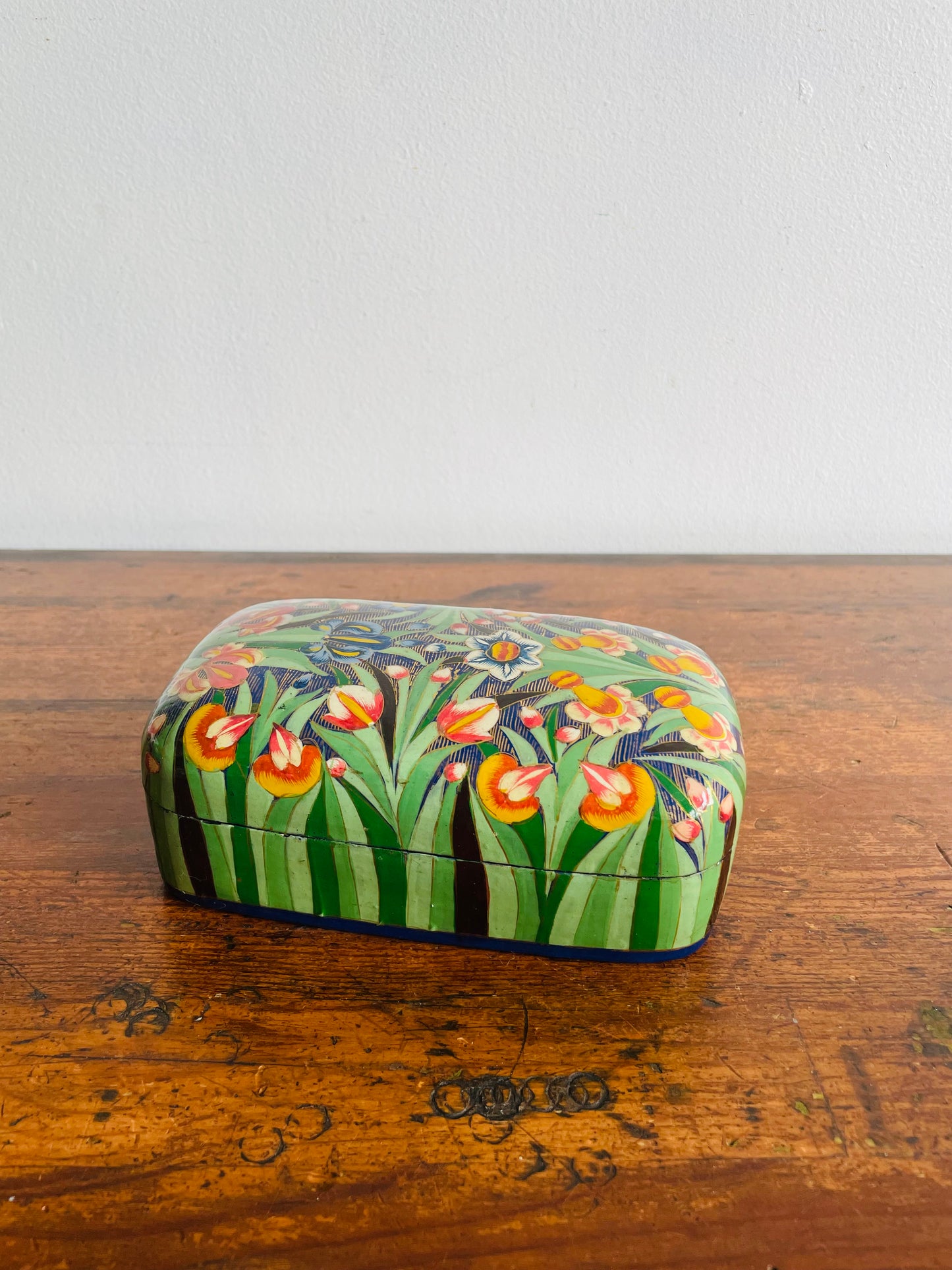 1989 Kashmiri Lacquered Paper Mache Trinket or Jewellery Box with Iris Flower Design - Signed & Hand Painted with 22K Gold Leaf