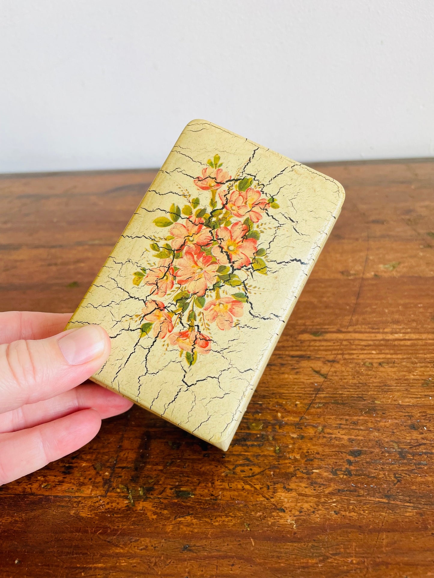 Vintage Crackled Cream Jewellery Trinket Box with Hinged Lid & Pink Flower Design