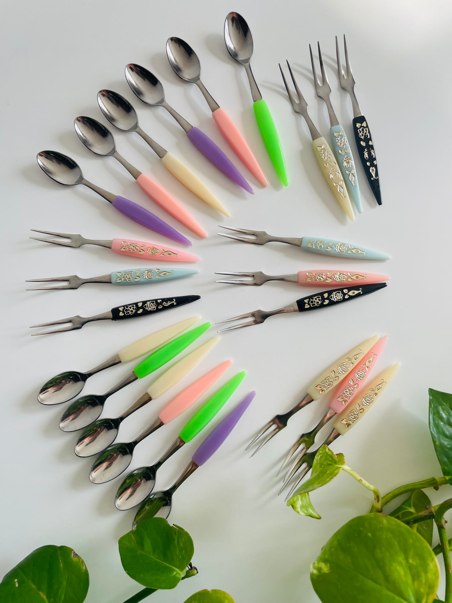 Vintage 1960s Fun Collection of Mini Appetizer Hors d'oeuvres Cocktail Forks & Spoons in Pastel & Neon Colours - Set of 24 Pieces - Stainless Japan