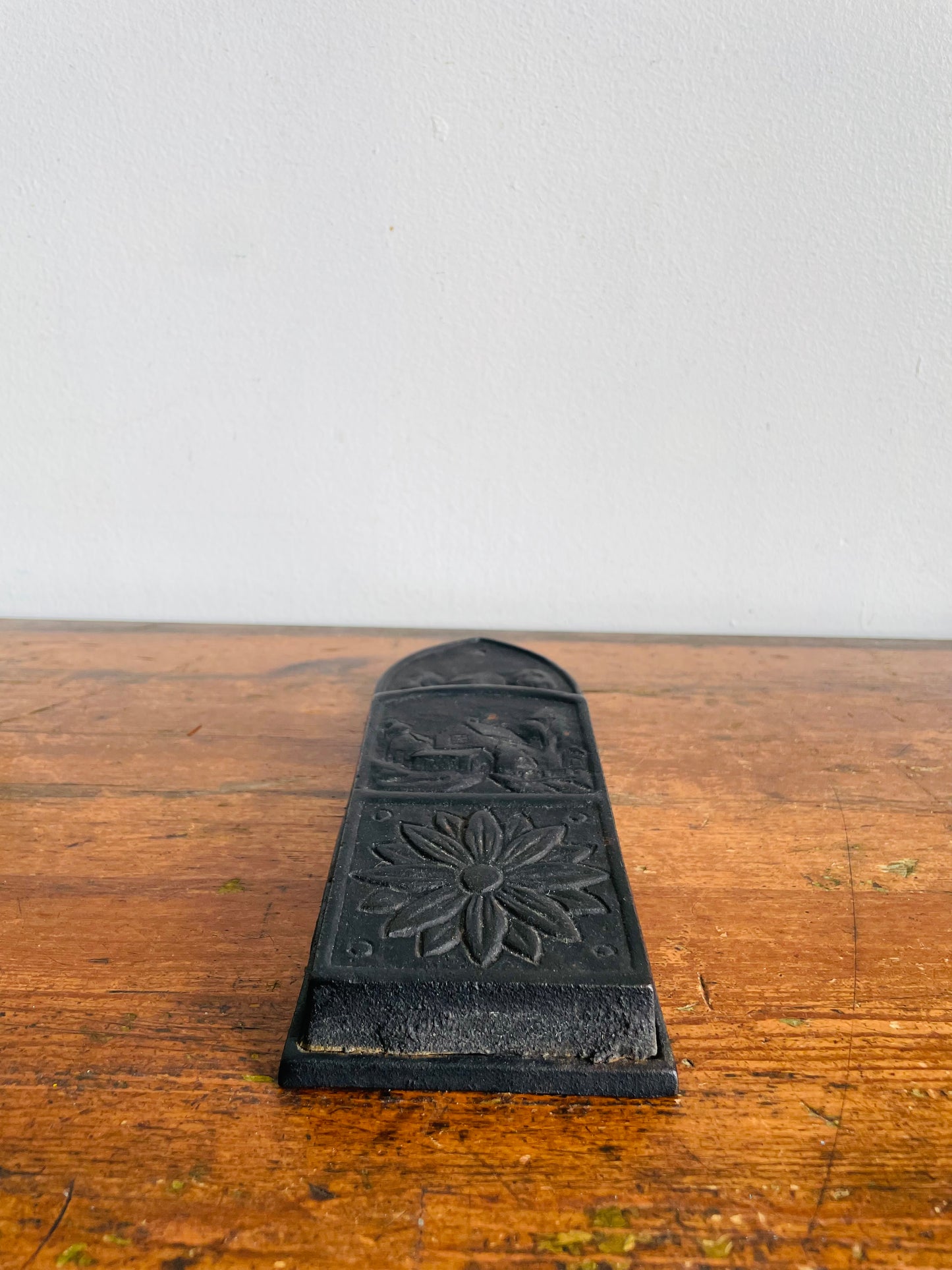 Vintage Cast Iron Wall Pocket Hanging Match Safe Holder with Flower, Barn & House Design