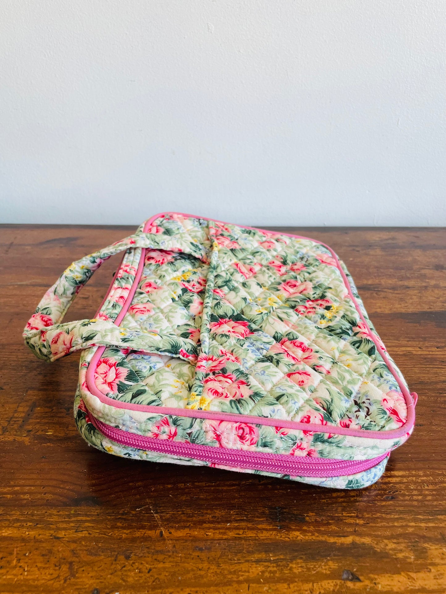 Quilted Floral Fabric Travel Case with Interior Compartments - Great for Jewellery, Makeup, Toiletries, Etc.!
