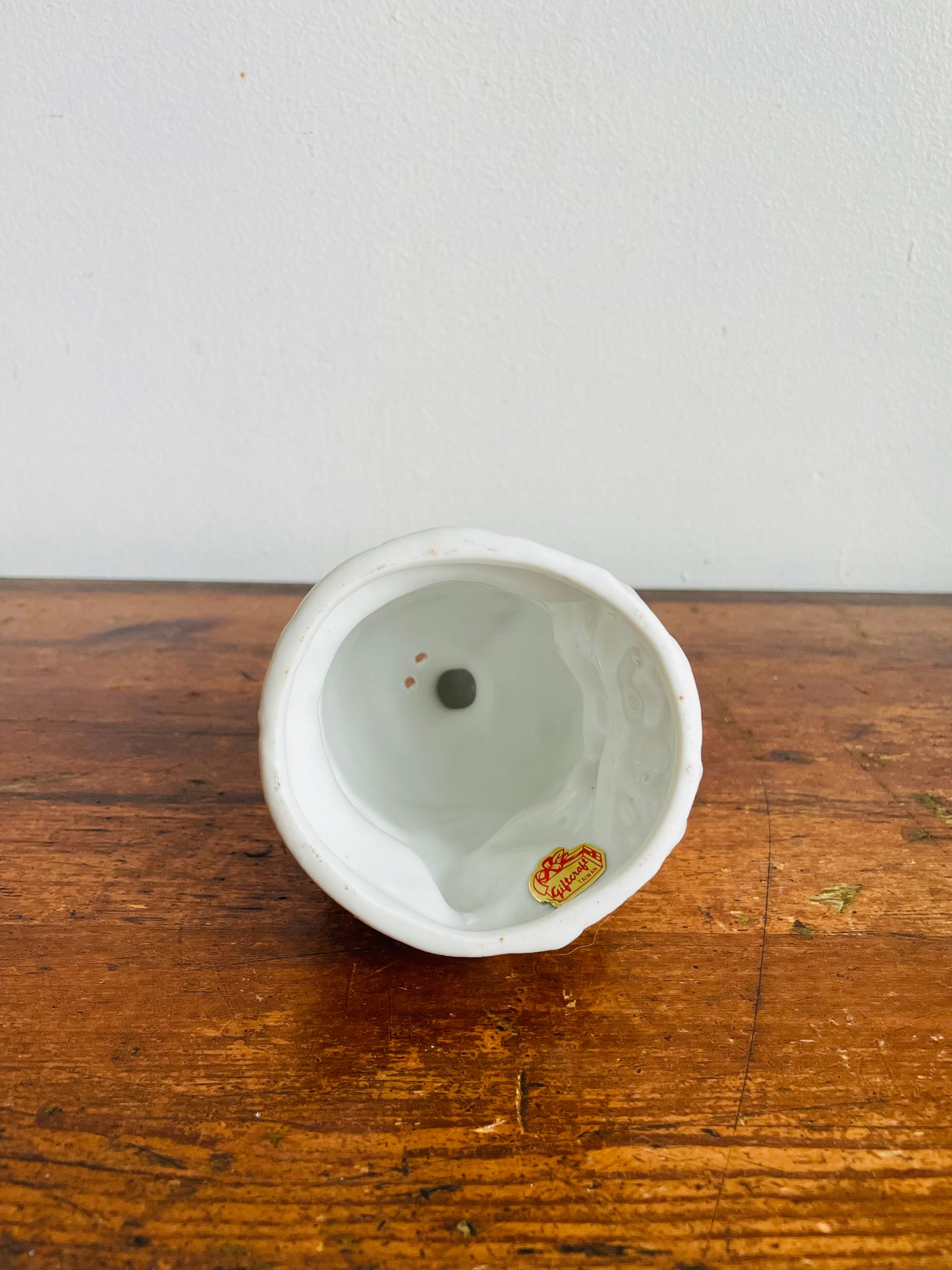 Vintage Giftcraft Taiwan Ceramic Winking Santa Claus with Pipe Figurine