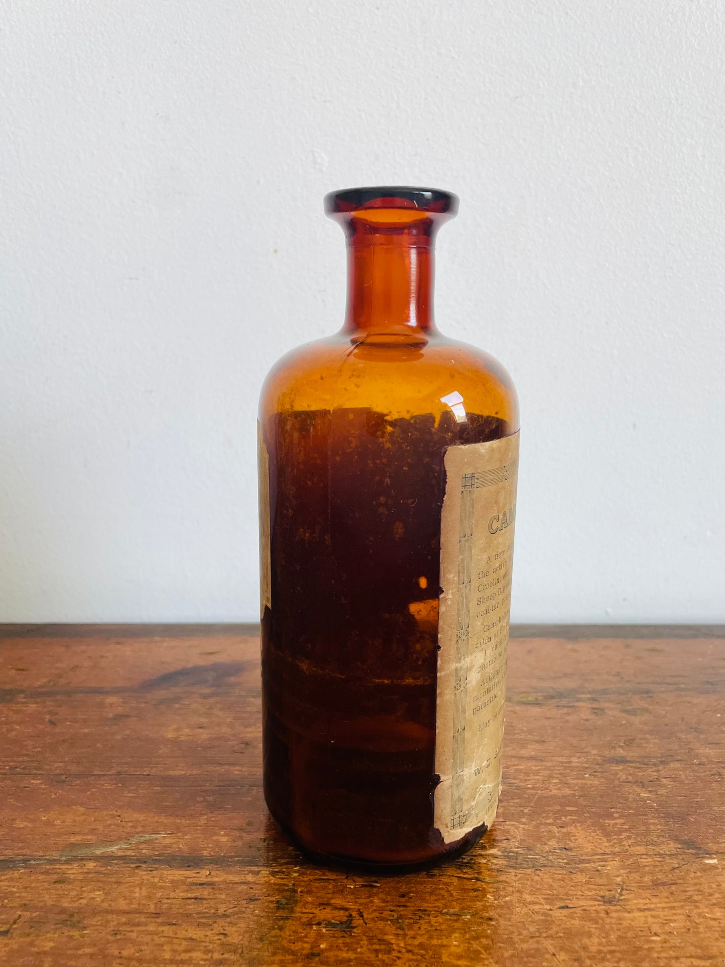 Vintage Pre-1930 / Antique Pharmacy Apothecary Amber Glass Bottle - Saunders' Campholene - W.E. Saunders & Co. London, Ontario