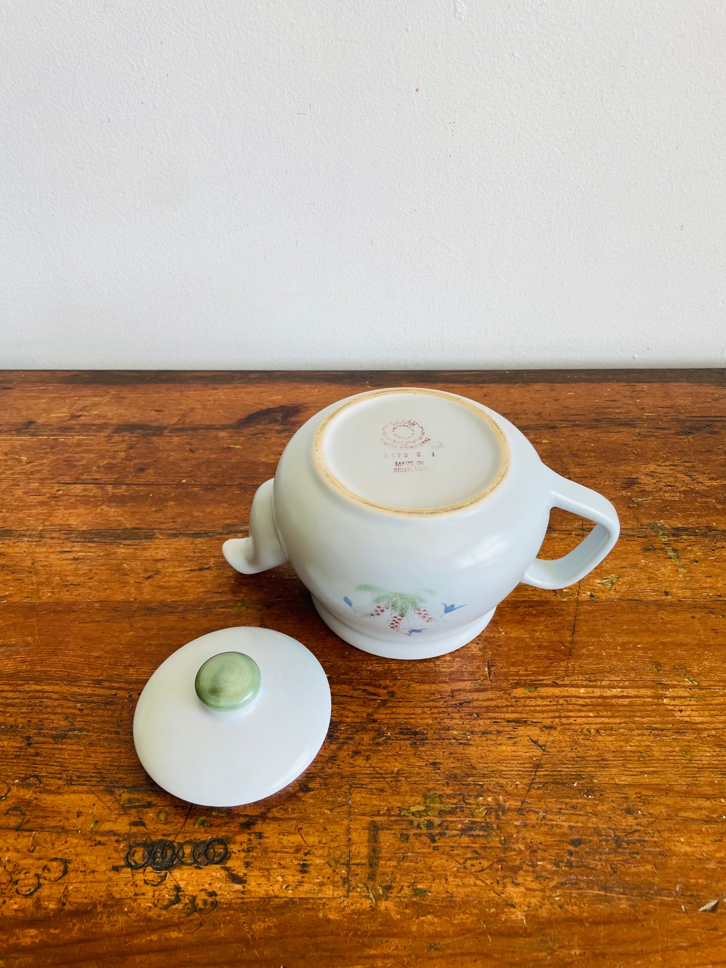 Vintage Buchan Thistle Finest Stoneware Teapot with Scottish Thistle Flower Design - Made in Portobello, Scotland