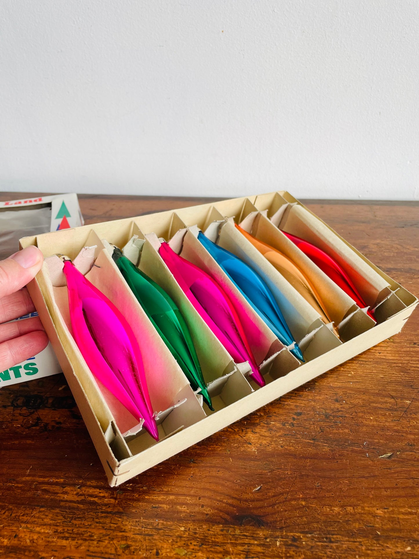 Brand New Vintage Santa Land Hand Blown Glass Christmas Tree Ornaments in Original Box - Set of 6 - Teardrop Shaped - Multi-Colour - Made in Poland