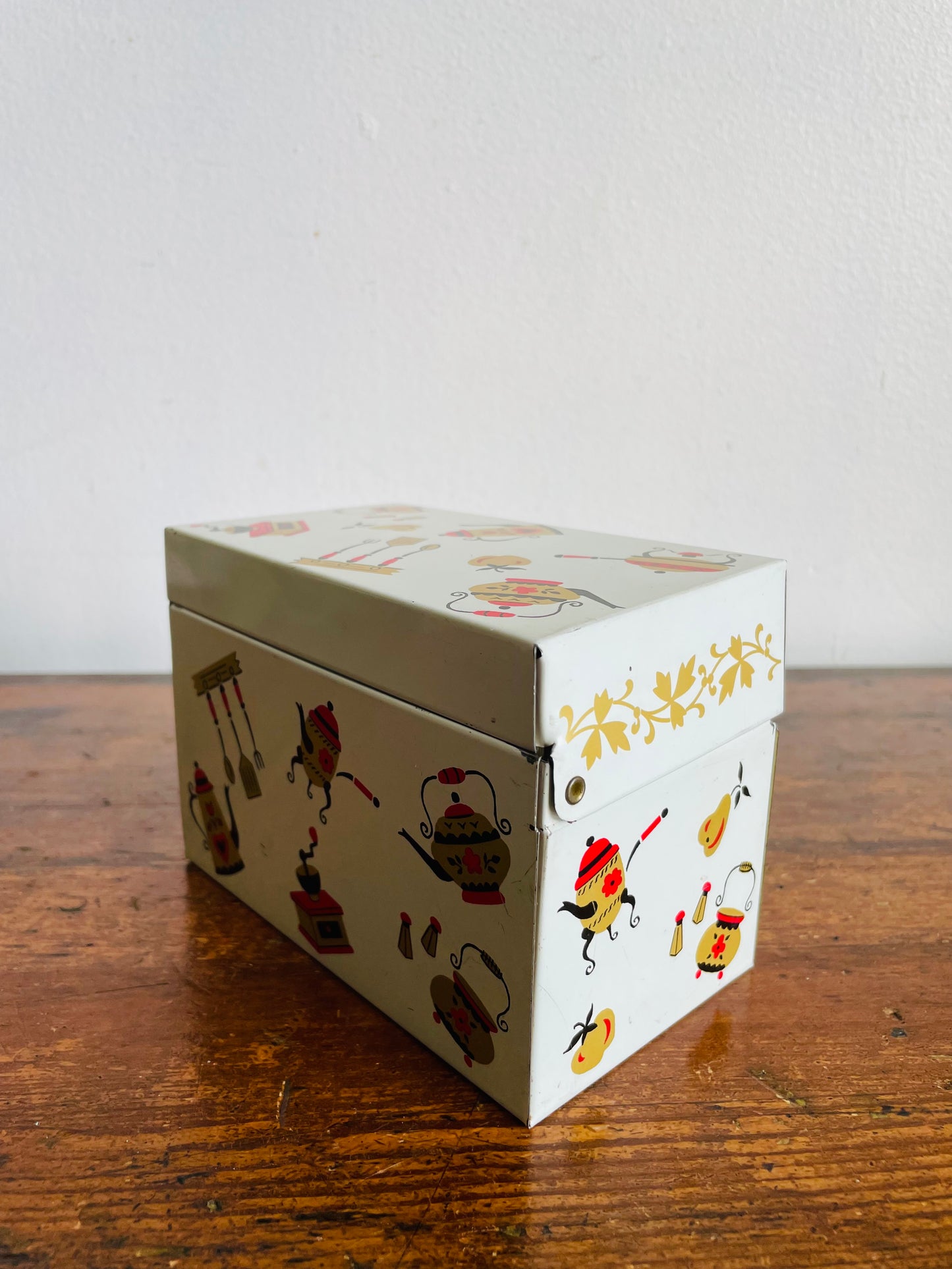 Vintage Ohio Art Co. White Metal Recipe Tin Box with Hinged Lid - Full of Category Dividers & Recipes - Made in Bryan, Ohio USA