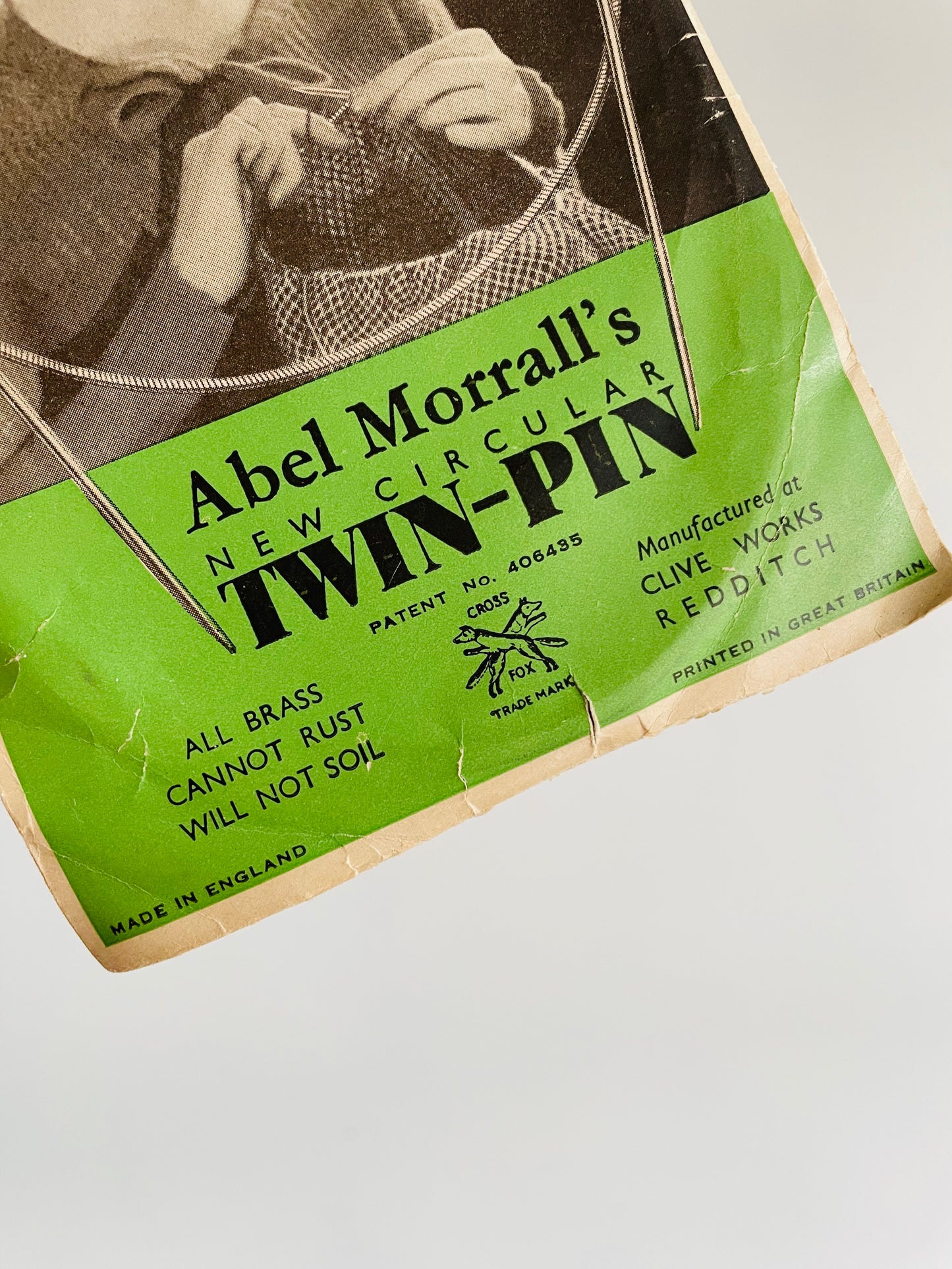 Abel Morrall's New Circular Twin-Pin for Knitting - American Size 5 - Clive Works Redditch Made in England