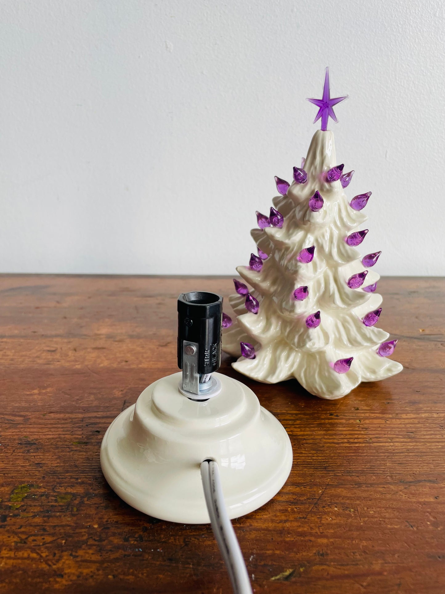 Miniature White Ceramic Light Up Christmas Tree with Purple Bulbs & Star (2005)