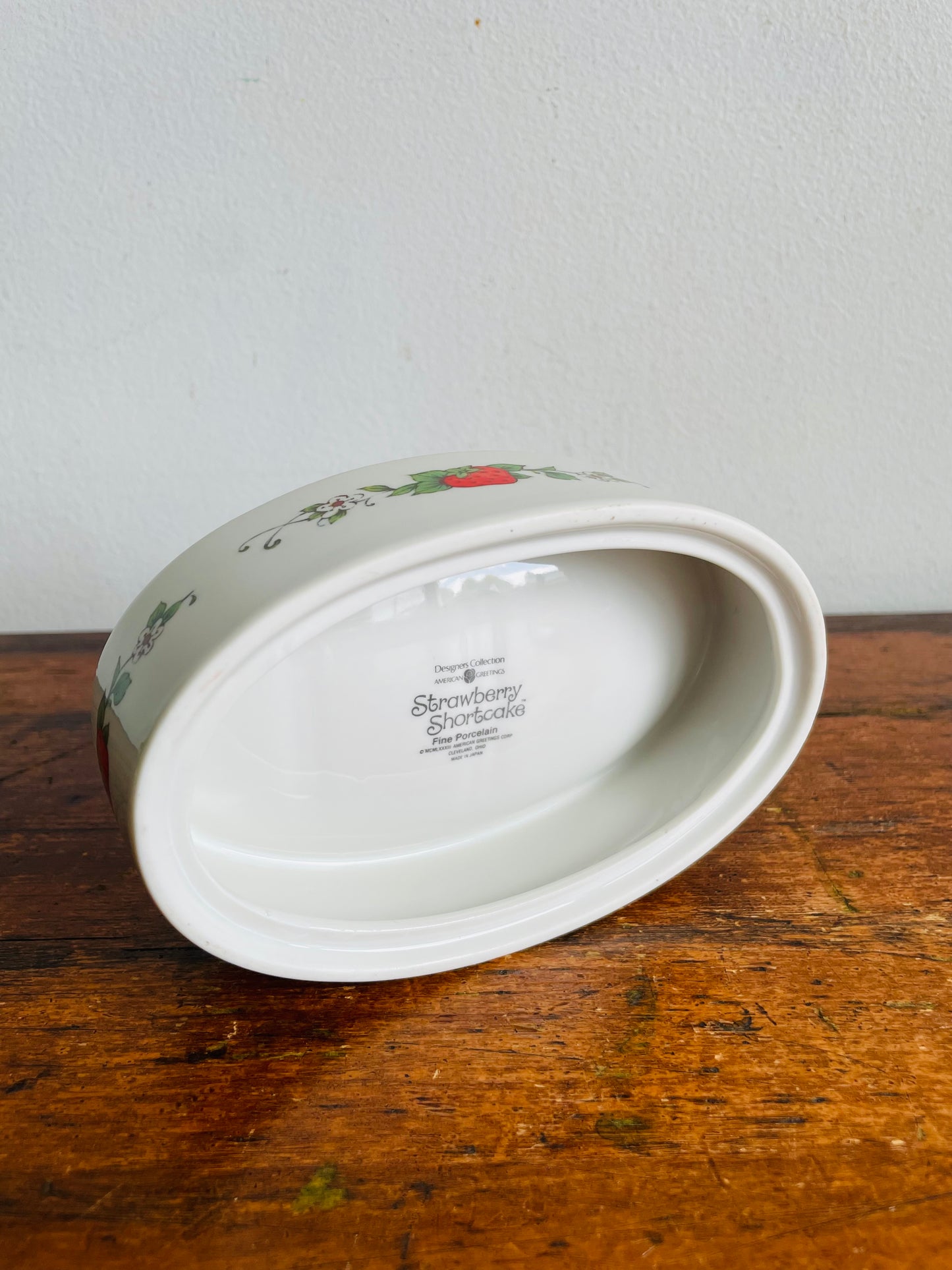 Vintage 1980s Strawberry Shortcake Fine Porcelain Soap Dish Holder - American Greetings Corp. Cleveland Ohio - Made in Japan