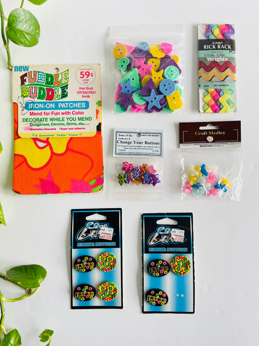 Vintage Groovy Sewing Notions Bundle - Peace, Flower Power, Butterfly, Stars & Shapes Buttons - Fuddle Duddle Floral Iron-On Patches - Rainbow Rick Rack - Bright & Fun!